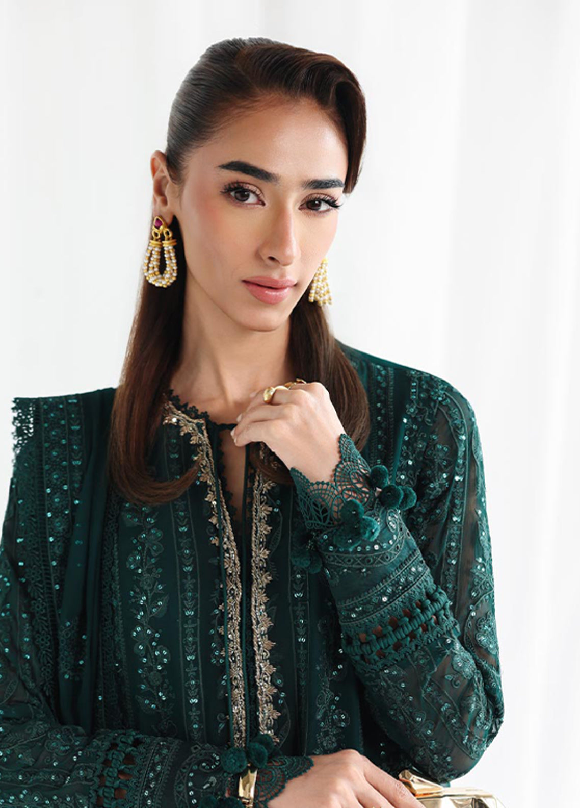 Qalamkar Luxury Embroidered Chiffon 3 Piece Unstitched Suit QLM26C D-QCC-05 JANAAN Qalamkar Luxury Embroidered Chiffon 3 Piece Unstitched Suit QLM26C D-QCC-05 JANAAN