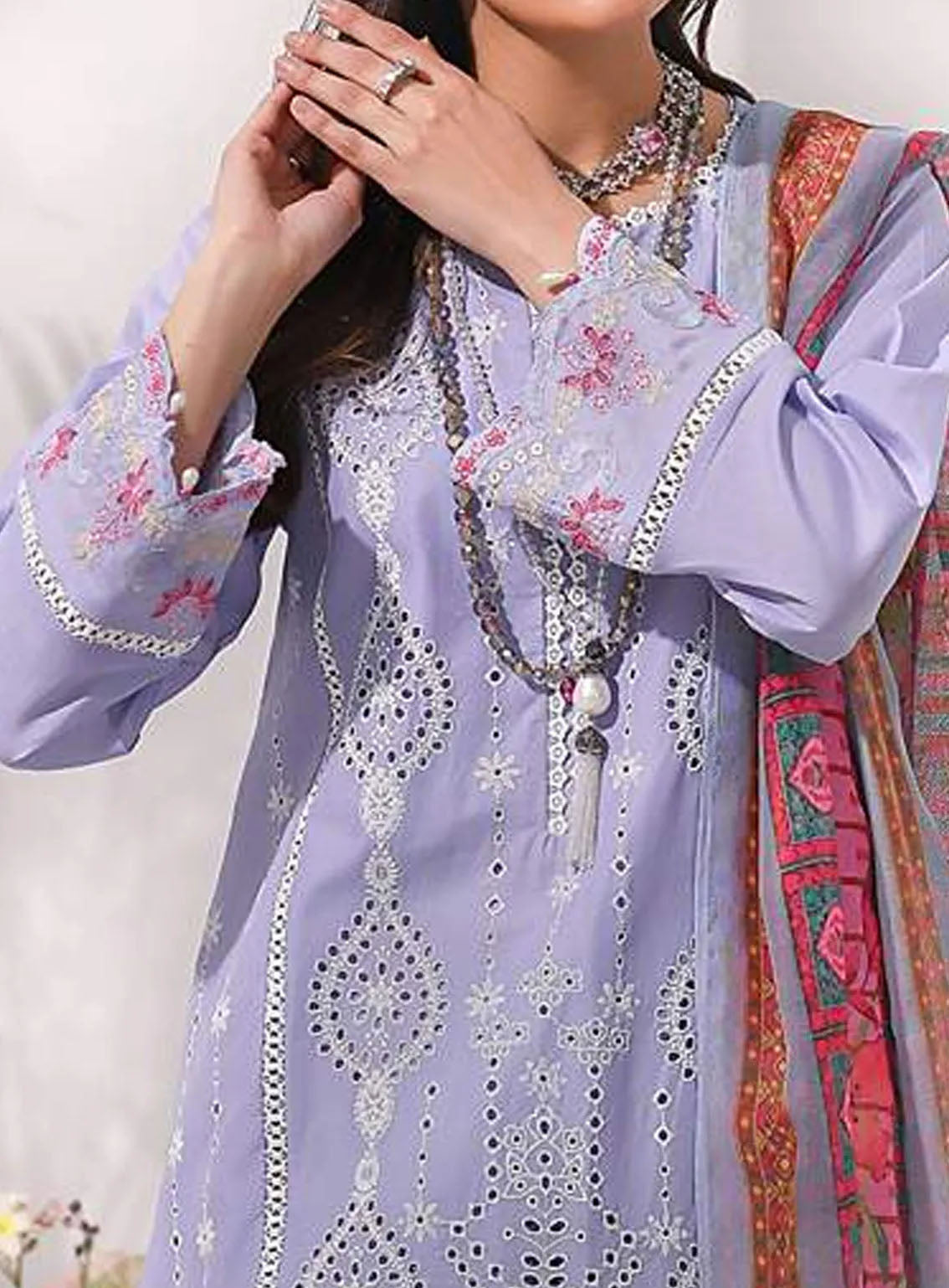 Qasr-e-Zebaish By Addee Embroidered Lawn Suits Stitched 3 Piece - AD24QZ SM-039 Qasr-e-Zebaish By Addee Embroidered Lawn Suits Stitched 3 Piece - AD24QZ SM-039