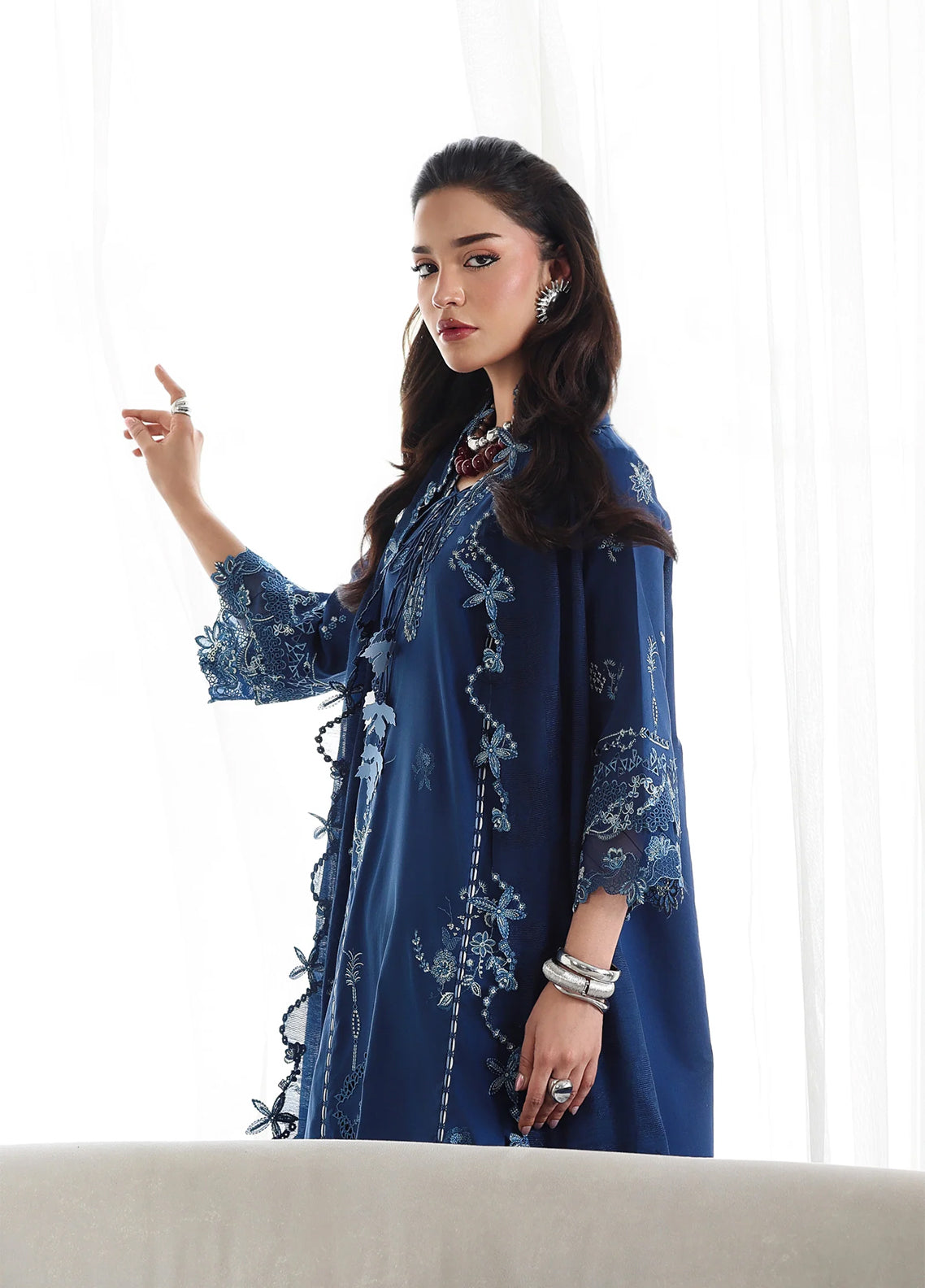 Qline By Qalamkar Embroidered Lawn 3 Piece Unstitched Suit QLM26QLL D-QKL-01 SORAI Qline By Qalamkar Embroidered Lawn 3 Piece Unstitched Suit QLM26QLL D-QKL-01 SORAI