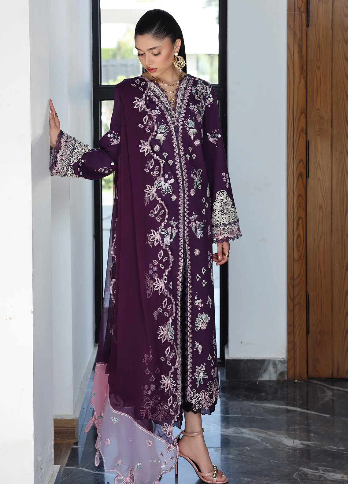 Qline By Qalamkar Embroidered Lawn 3 Piece Unstitched Suit QLM26QLL D-QKL-14 SUHRA Qline By Qalamkar Embroidered Lawn 3 Piece Unstitched Suit QLM26QLL D-QKL-14 SUHRA