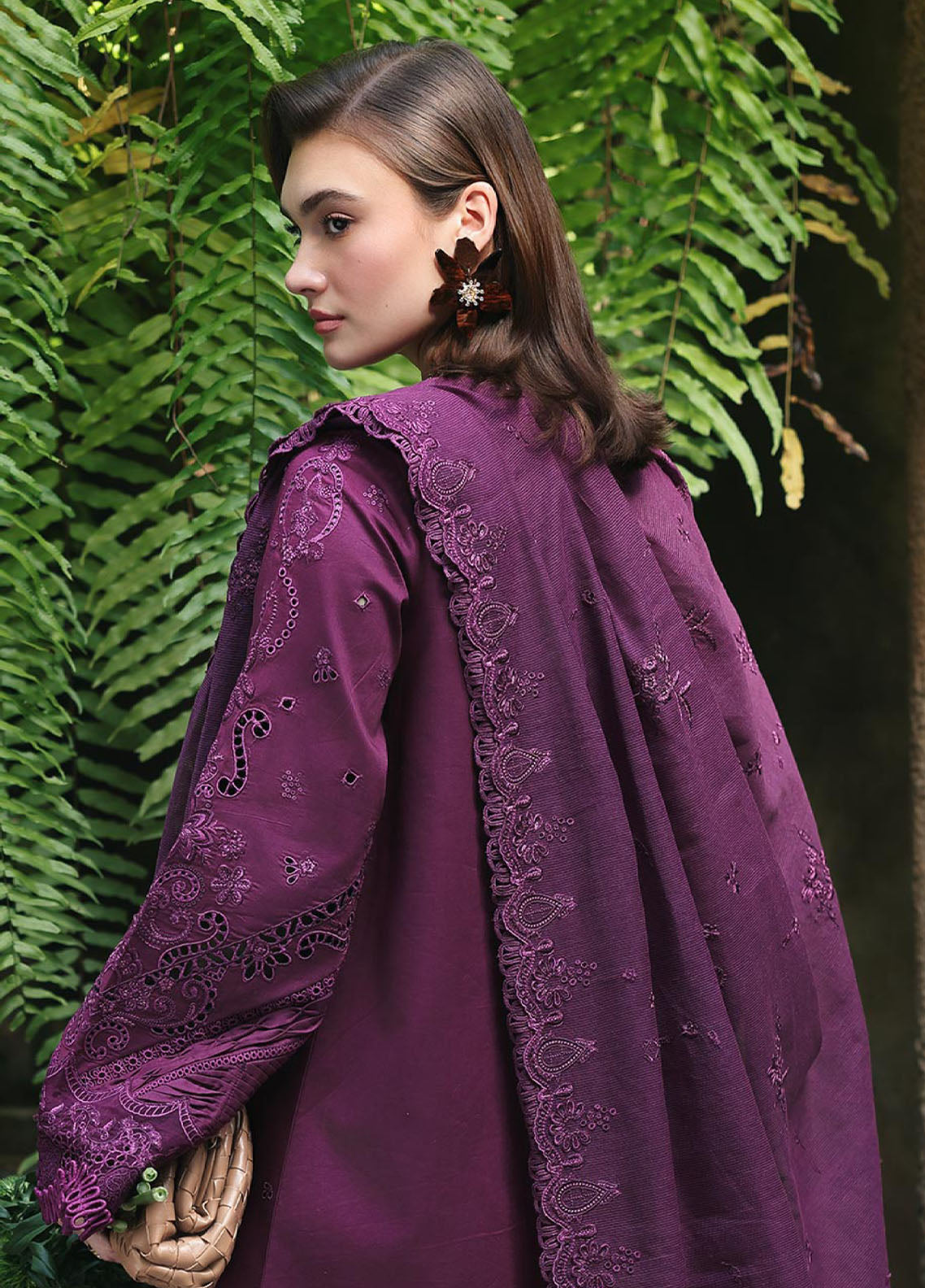 Qline by Qalamkar Embroidered Chikankari Lawn 3 Piece Unstitched Suit QLM26QL RP-08 LIORA Qline by Qalamkar Embroidered Chikankari Lawn 3 Piece Unstitched Suit QLM26QL RP-08 LIORA