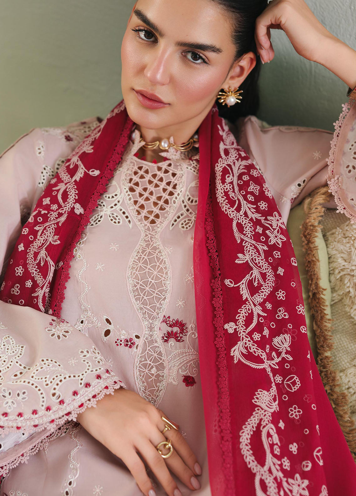 Qline by Qalamkar Embroidered Chikankari Lawn 3 Piece Unstitched Suit QLM26QL RP-09 REYNA Qline by Qalamkar Embroidered Chikankari Lawn 3 Piece Unstitched Suit QLM26QL RP-09 REYNA