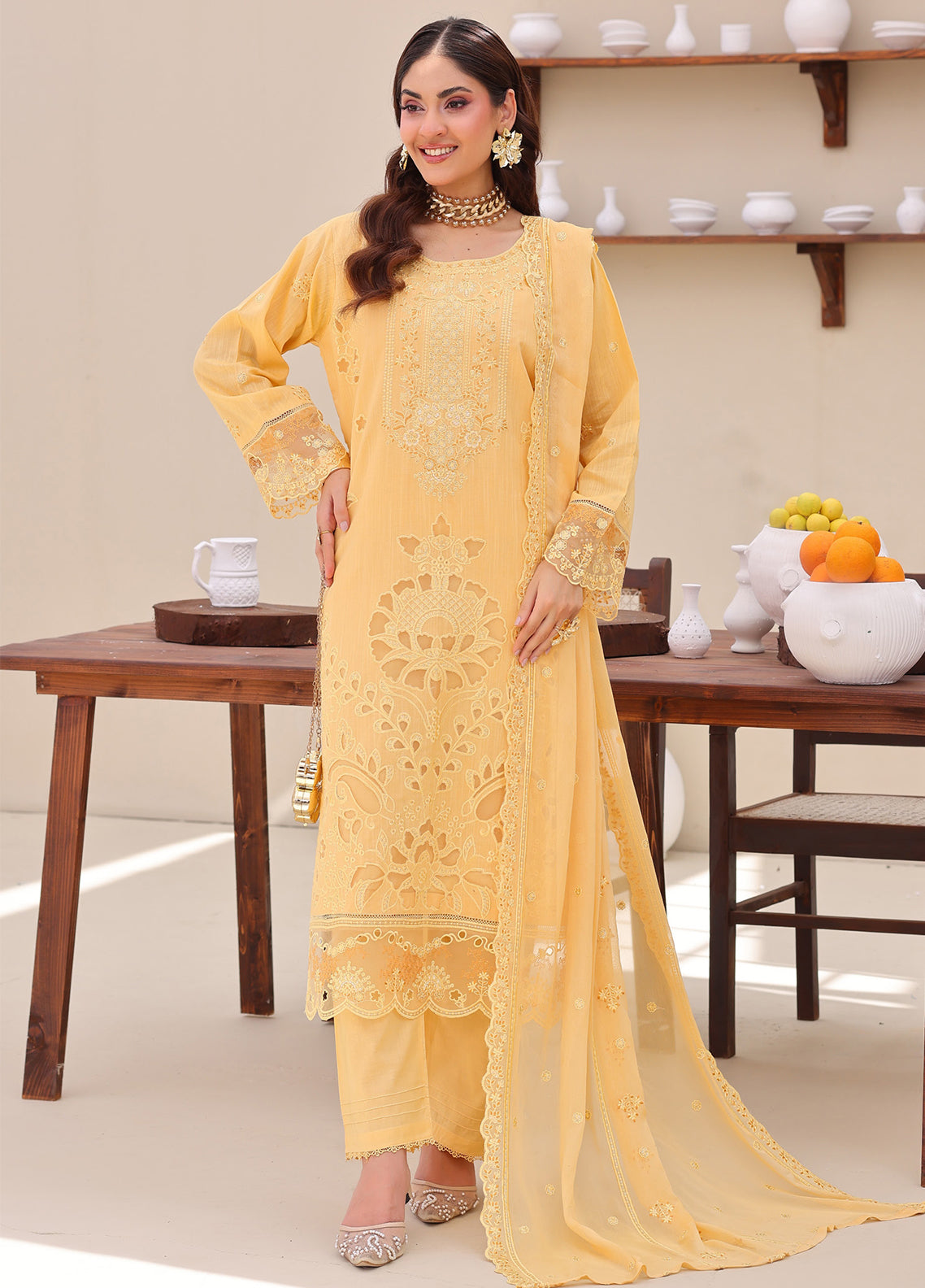 Queen Of Hearts By Schick Embroidered Lawn 3 Piece Unstitched Suit SDH26QOH D-05 Queen Of Hearts By Schick Embroidered Lawn 3 Piece Unstitched Suit SDH26QOH D-05
