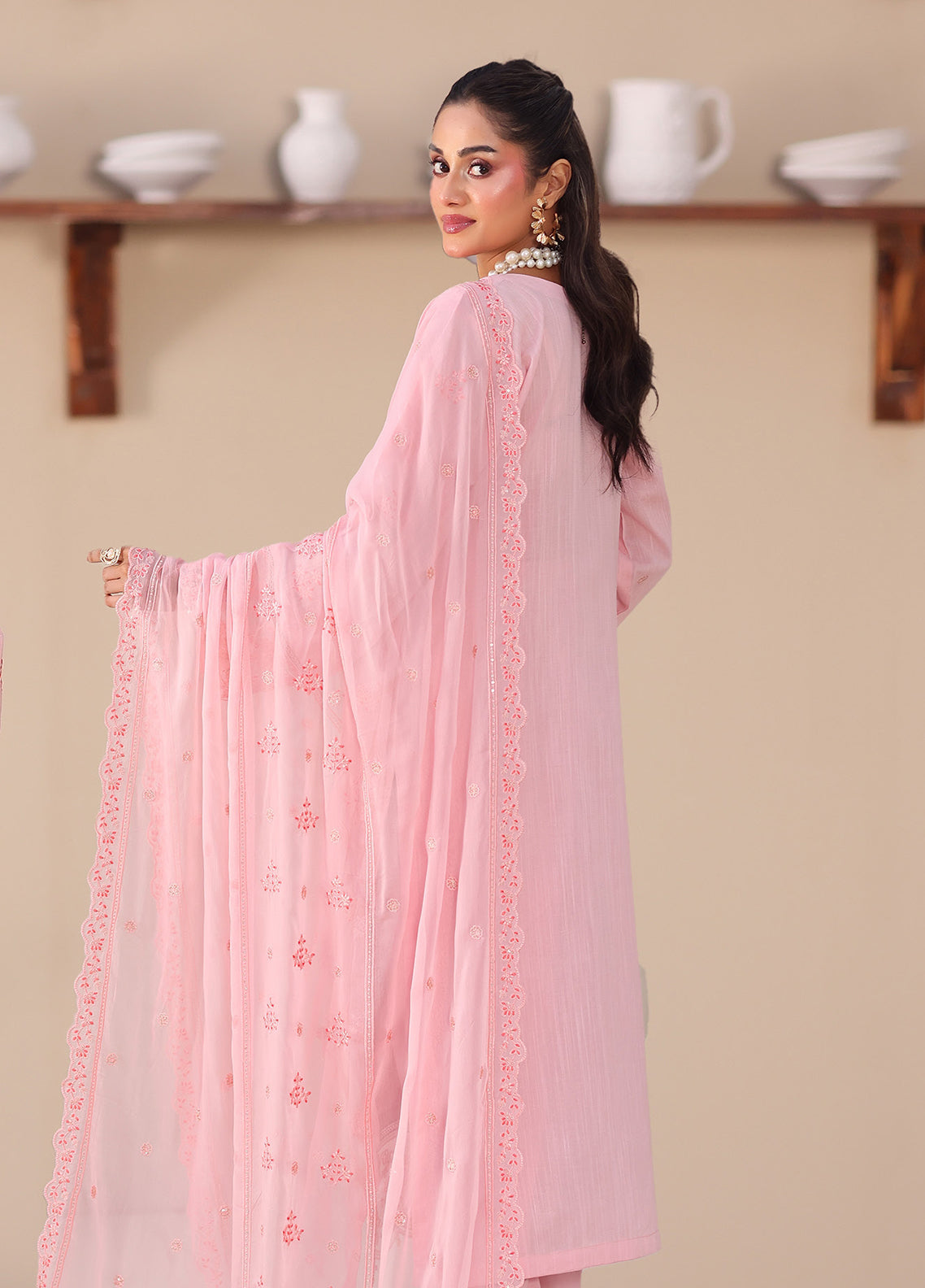 Queen Of Hearts By Schick Embroidered Lawn 3 Piece Unstitched Suit SDH26QOH D-06 Queen Of Hearts By Schick Embroidered Lawn 3 Piece Unstitched Suit SDH26QOH D-06