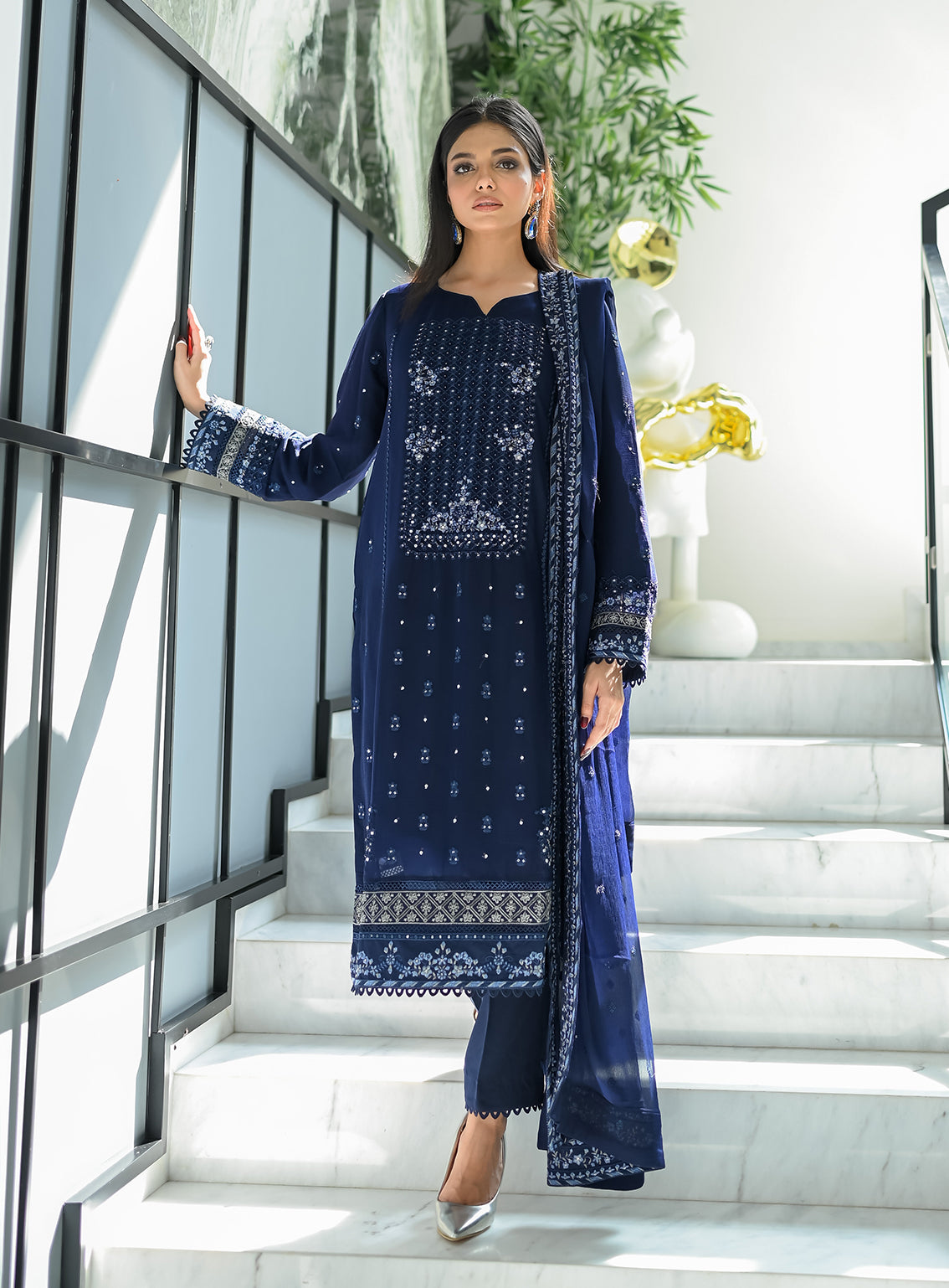Raad Luxury Embroidered Chiffon 4 Piece Stitched Suit RD24LEF RA01-0002 Raad Luxury Embroidered Chiffon 4 Piece Stitched Suit RD24LEF RA01-0002