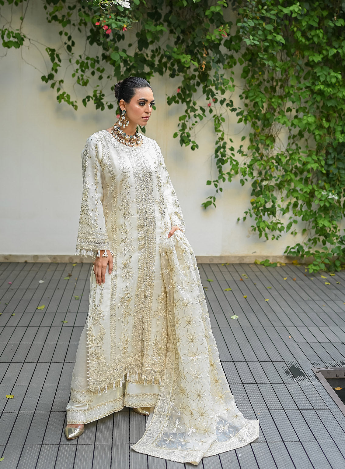 Raad Luxury Embroidered Organza 3 Piece Stitched Suit RD24LEF RA06-3437 Raad Luxury Embroidered Organza 3 Piece Stitched Suit RD24LEF RA06-3437