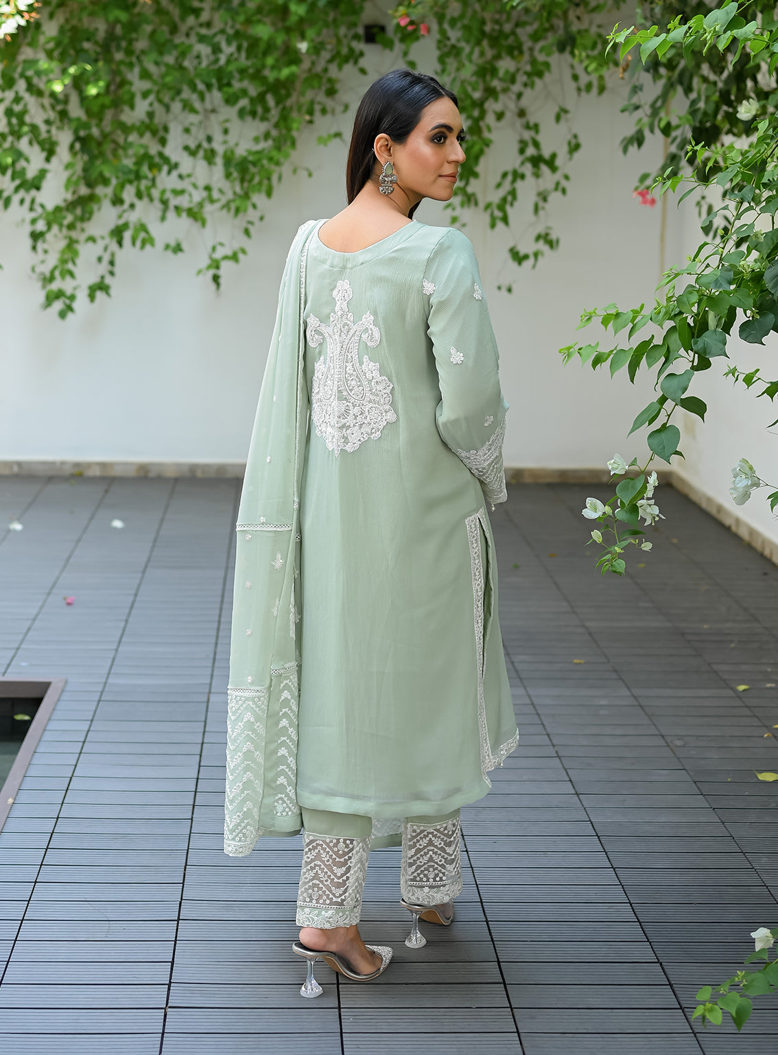 Raad Luxury Embroidered Chiffon 3 Piece Stitched Suit RD24LEF RA-09 MGR Raad Luxury Embroidered Chiffon 3 Piece Stitched Suit RD24LEF RA-09 MGR