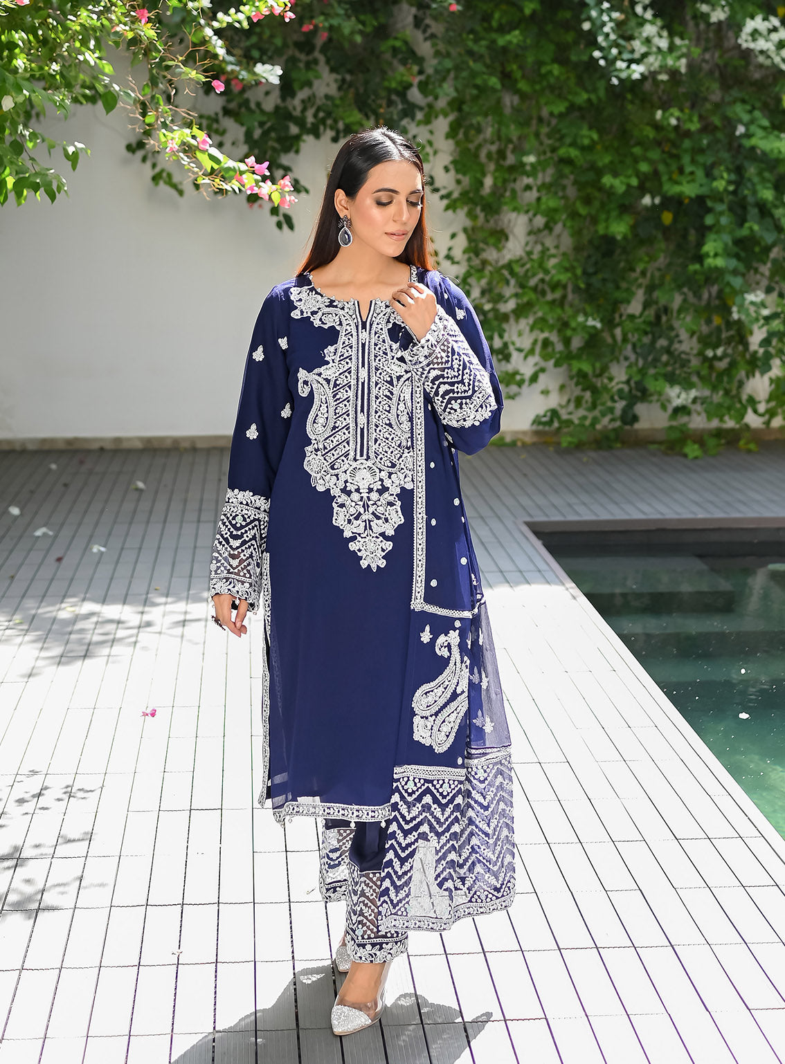 Raad Luxury Embroidered Chiffon 3 Piece Stitched Suit RD24LEF RA09-1012 Raad Luxury Embroidered Chiffon 3 Piece Stitched Suit RD24LEF RA09-1012