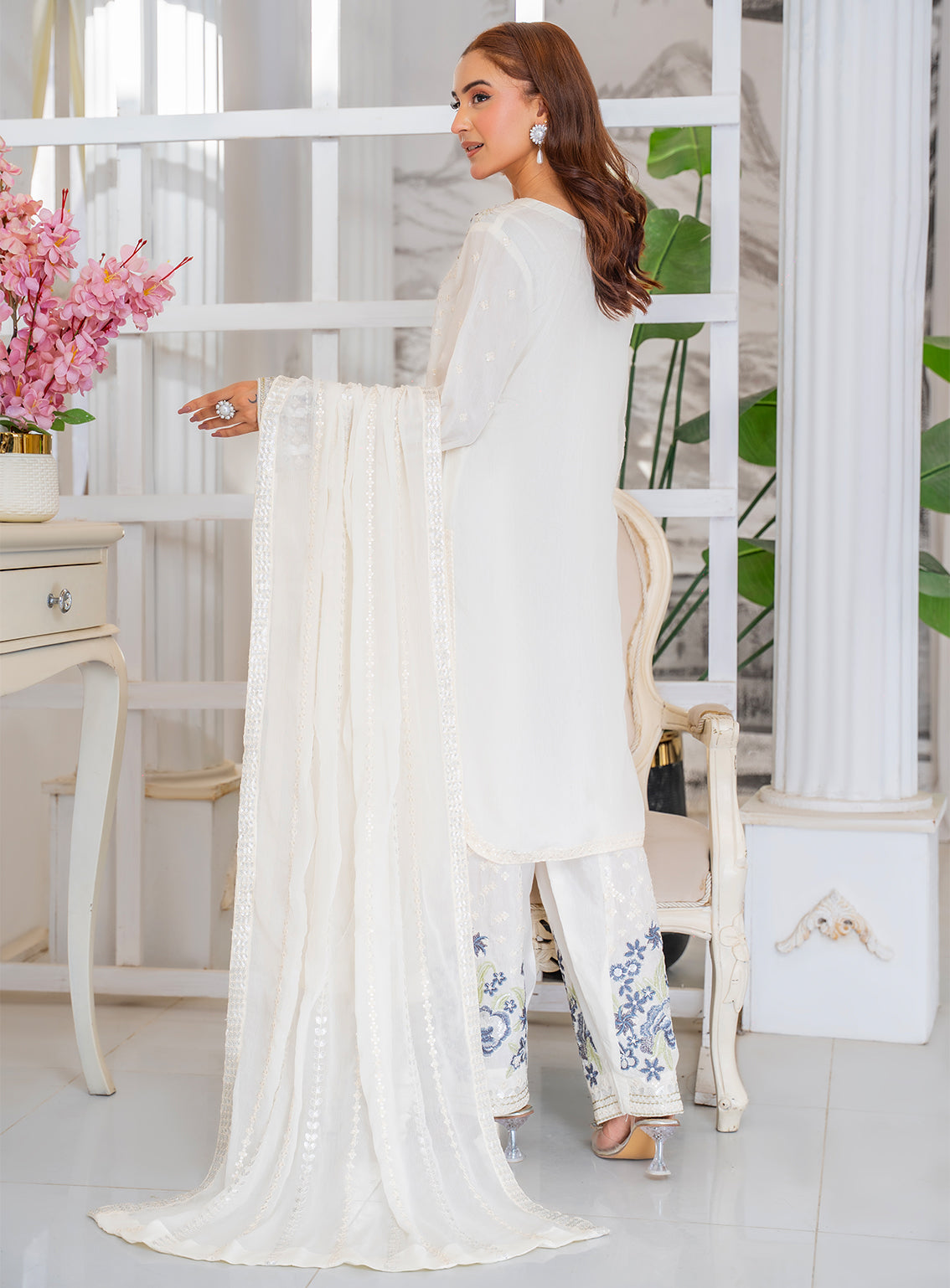 Raad Luxury Embroidered Raw Silk 3 Piece Stitched Suit RD24LEF RA-15 OWH SAHIBA Raad Luxury Embroidered Raw Silk 3 Piece Stitched Suit RD24LEF RA-15 OWH SAHIBA
