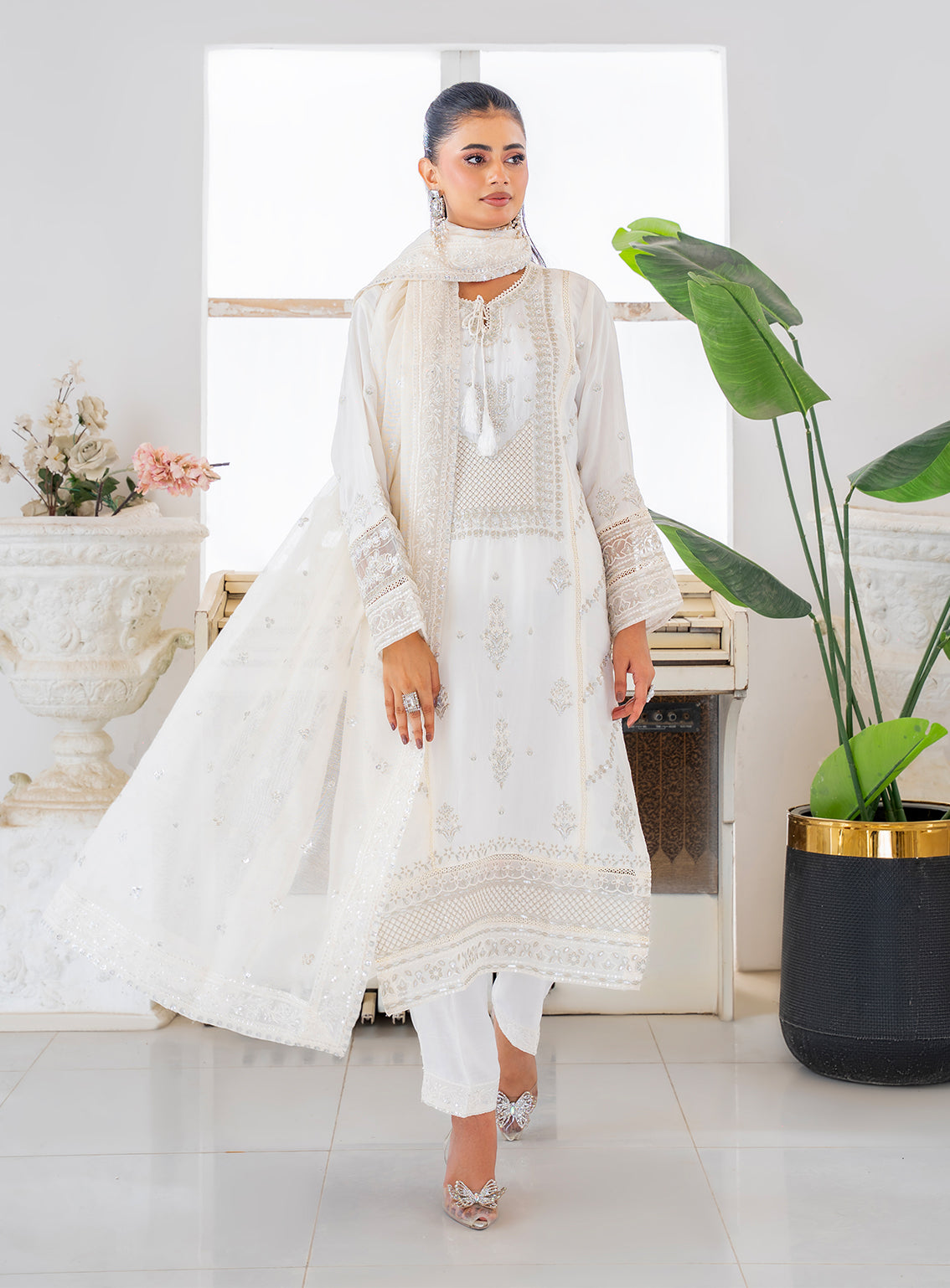 Raad Luxury Embroidered Raw Silk 3 Piece Stitched Suit RD24LEF RA-18 IY PAKIZA Raad Luxury Embroidered Raw Silk 3 Piece Stitched Suit RD24LEF RA-18 IY PAKIZA