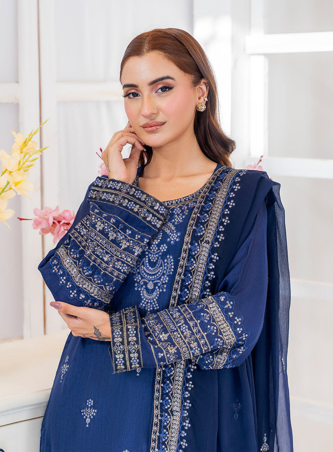 Raad Luxury Embroidered Raw Silk 3 Piece Stitched Suit RD25LEF RA-24 NBL SIYAH GUL Raad Luxury Embroidered Raw Silk 3 Piece Stitched Suit RD25LEF RA-24 NBL SIYAH GUL