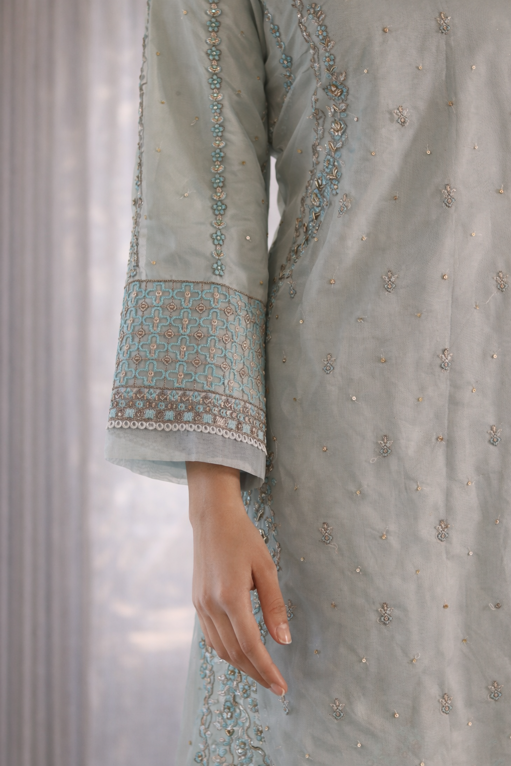 Raad Luxury Formal Embroidered Organza 3 Piece Stitched Suit RD26LF RA-43 FZ GULRAIZ Raad Luxury Formal Embroidered Organza 3 Piece Stitched Suit RD26LF RA-43 FZ GULRAIZ