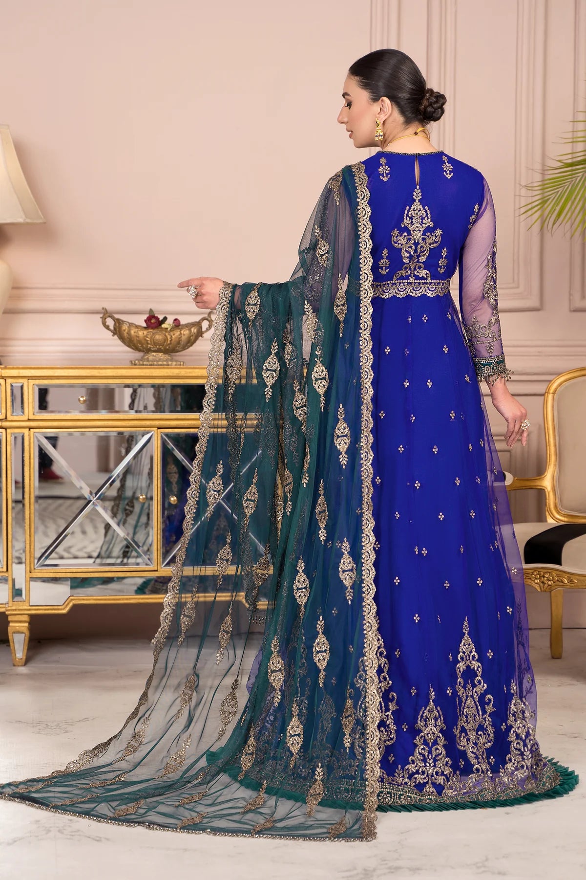Afreen By Zarif Embroidered Net Unstitched 3 Piece Suit - 09 Afreen By Zarif Embroidered Net Unstitched 3 Piece Suit - 09