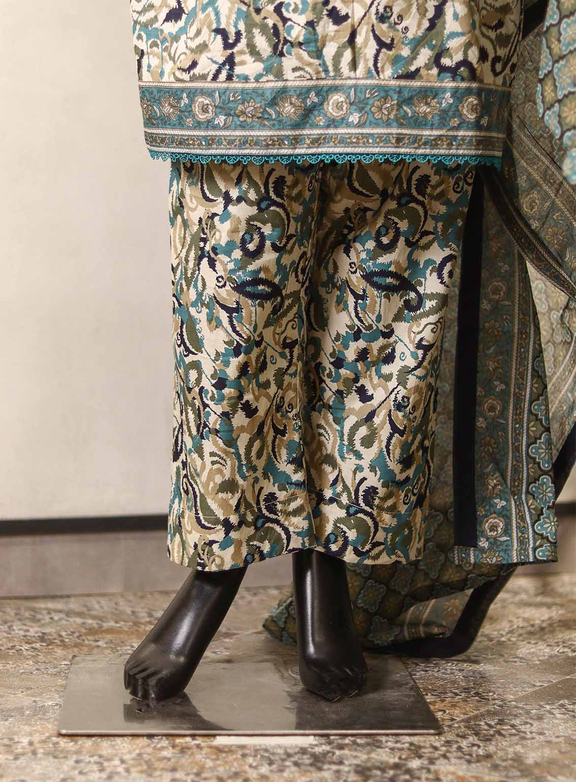 Raad Printed Lawn Suits Stitched 3 Piece - RD25PL HS06 Raad Printed Lawn Suits Stitched 3 Piece - RD25PL HS06