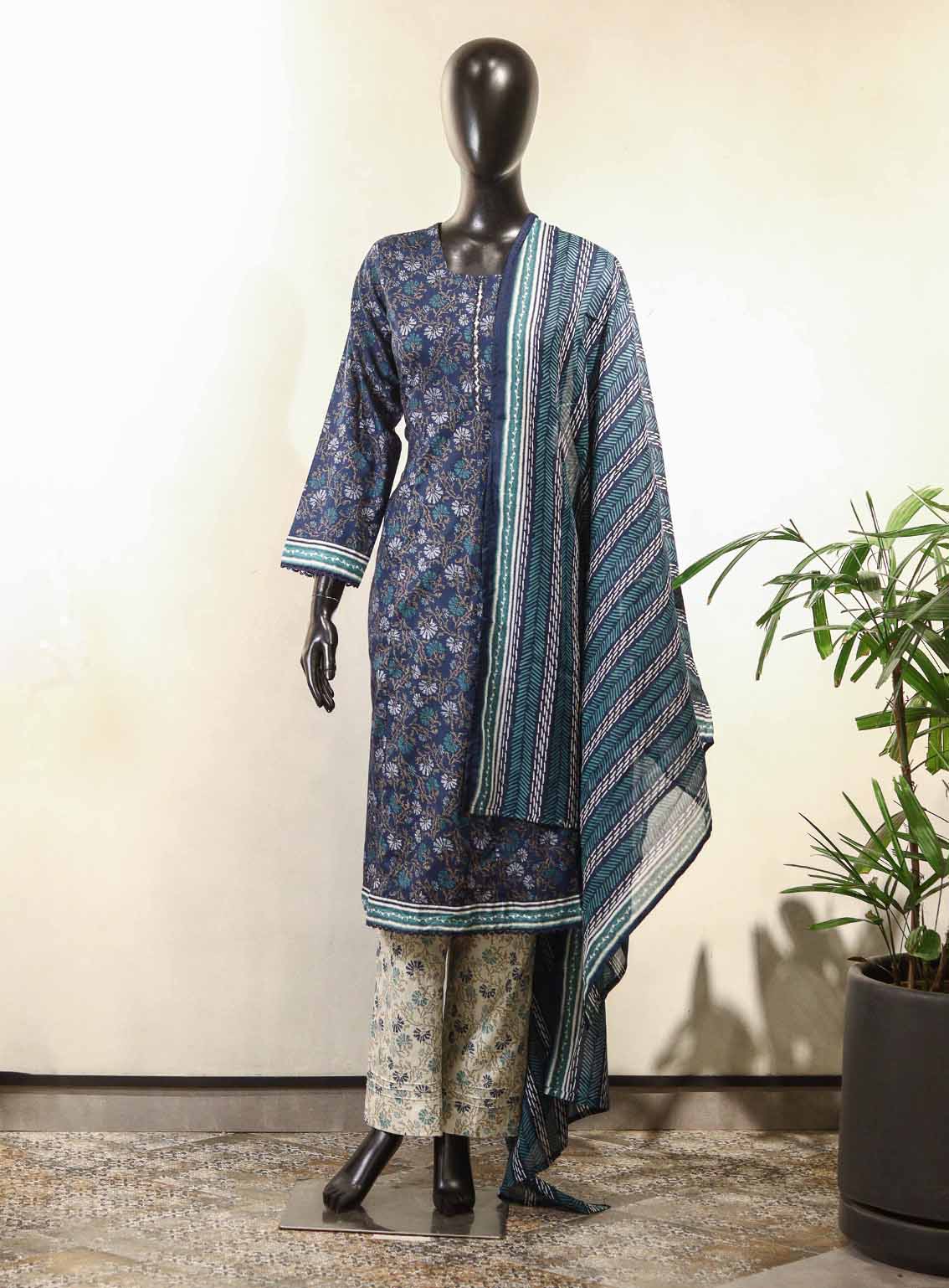 Raad Printed Lawn Suits Stitched 3 Piece - RD25PL HS09 Raad Printed Lawn Suits Stitched 3 Piece - RD25PL HS09