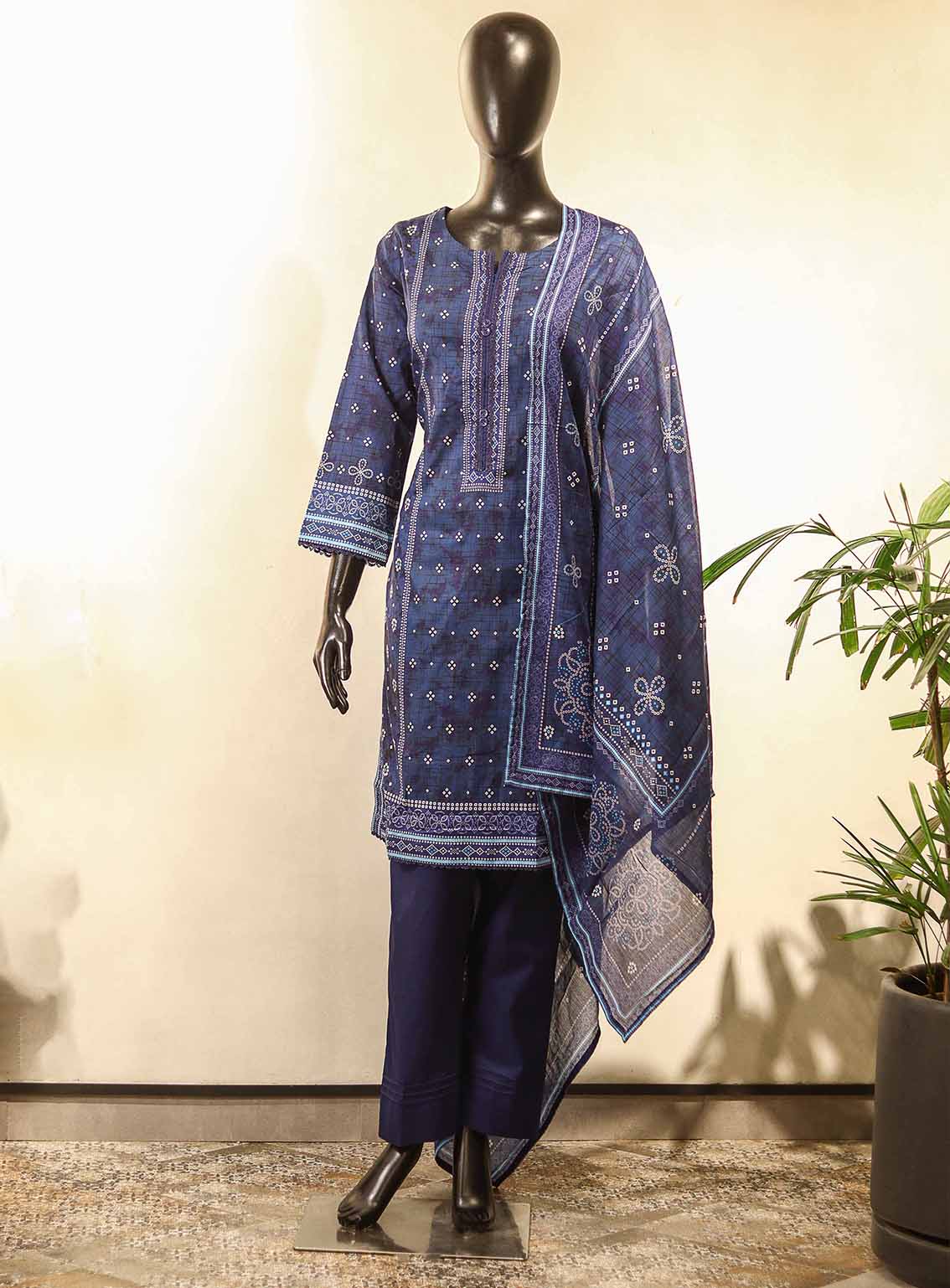 Raad Printed Lawn Suits Stitched 3 Piece - RD25PL HS11 Raad Printed Lawn Suits Stitched 3 Piece - RD25PL HS11