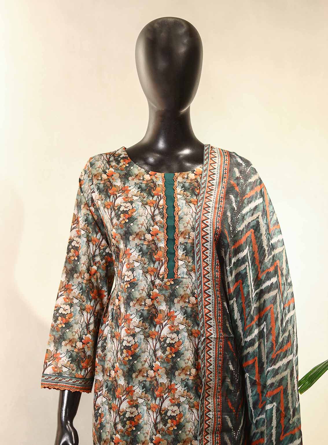 Raad Printed Lawn Suits Stitched 3 Piece - RD25PL HS15 Raad Printed Lawn Suits Stitched 3 Piece - RD25PL HS15