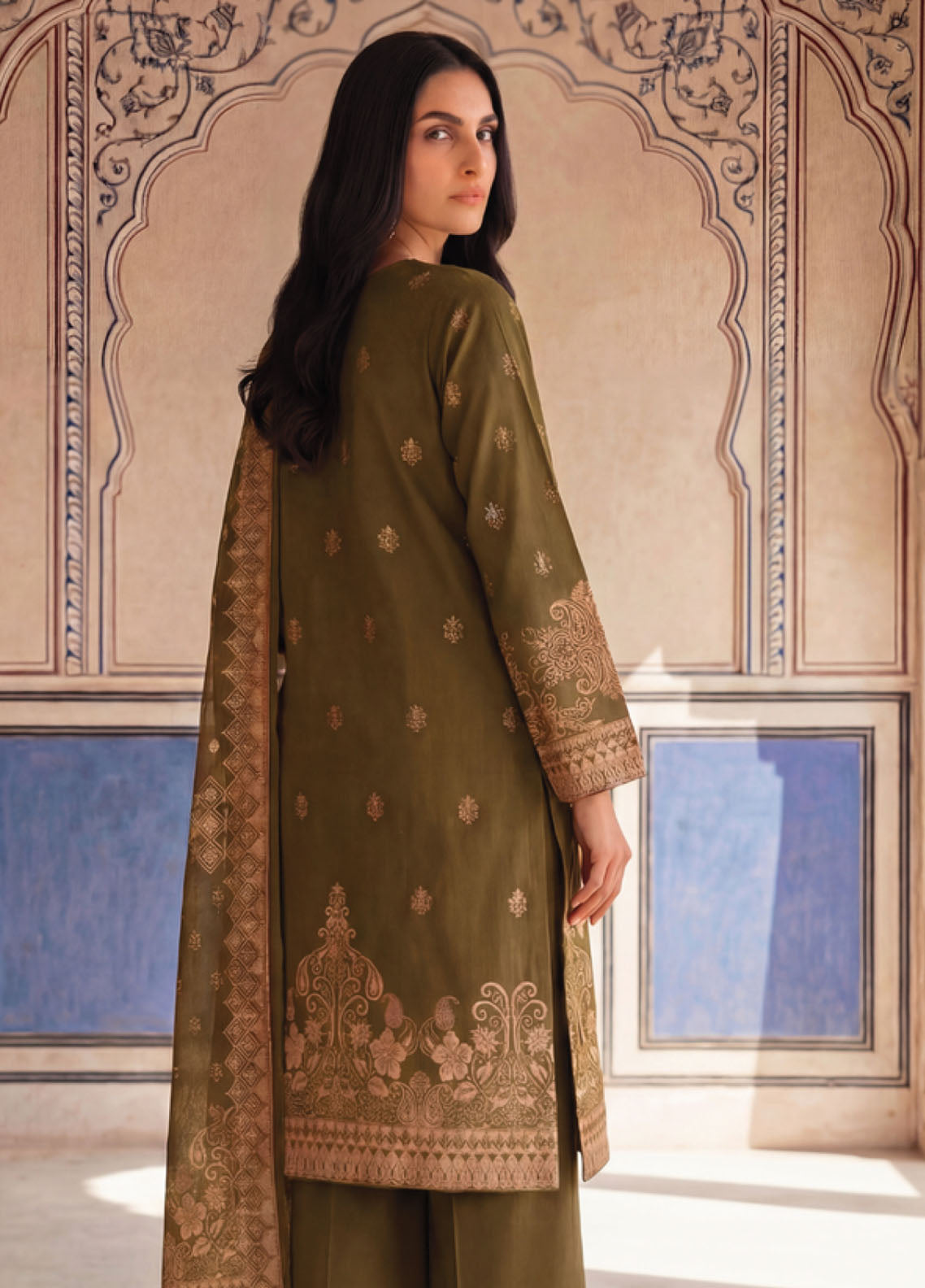 Raha By Soghat Creation Printed Jacquard Lawn 3 Piece Unstitched Suit SC26RV1 D-PJL-02 Raha By Soghat Creation Printed Jacquard Lawn 3 Piece Unstitched Suit SC26RV1 D-PJL-02