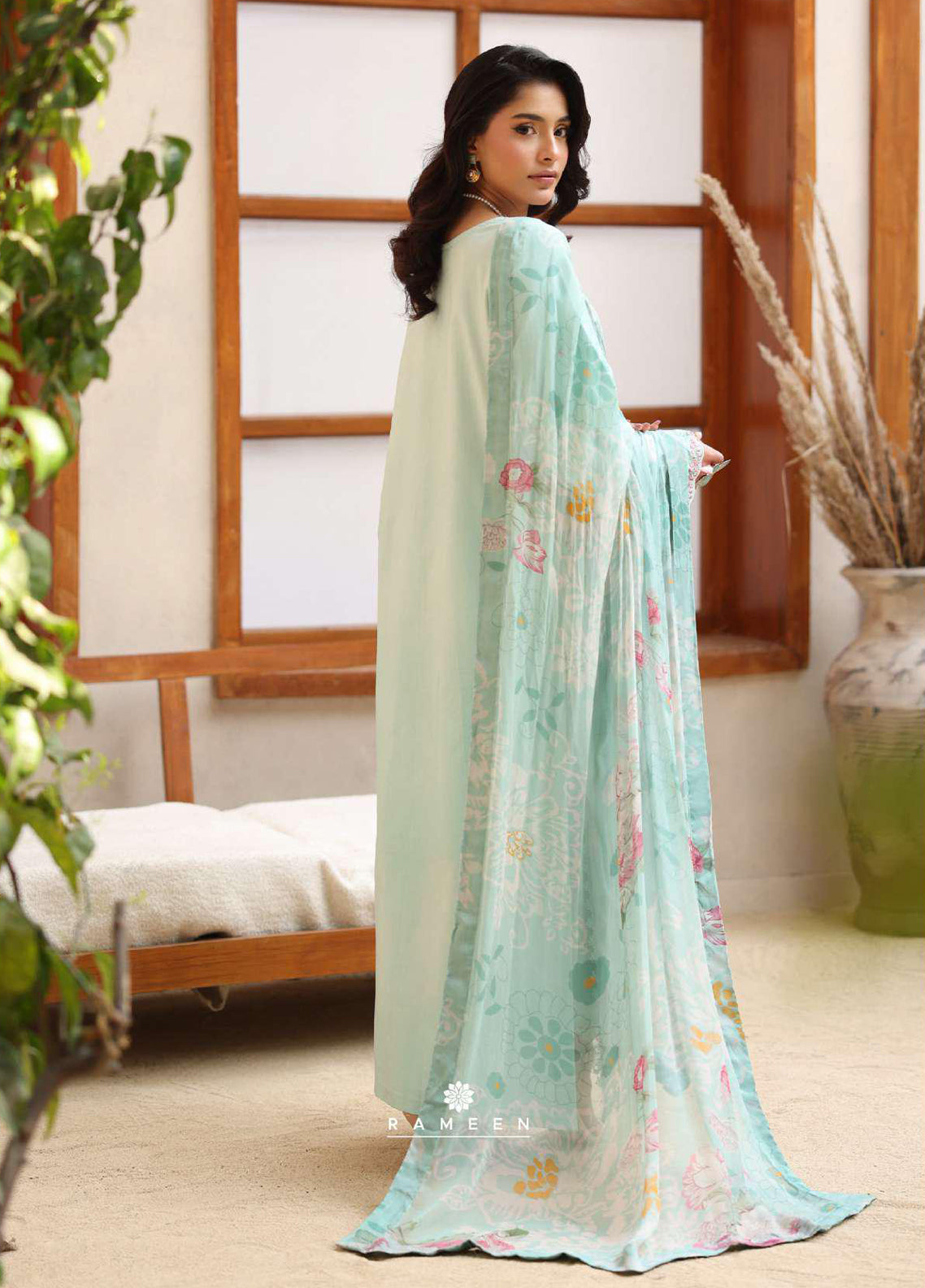 Rameen By Raaya Embroidered Lawn 3 Piece Unstitched Suit RYA26RV2 D-AZURE Rameen By Raaya Embroidered Lawn 3 Piece Unstitched Suit RYA26RV2 D-AZURE