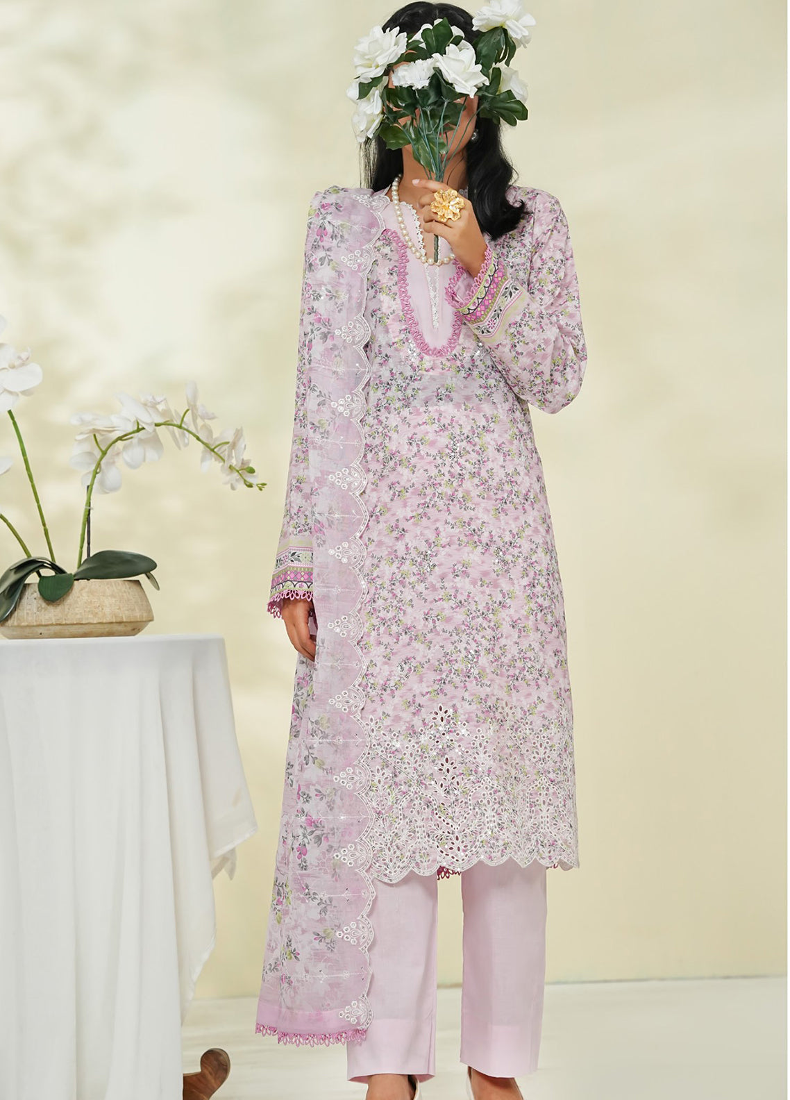 Ramsha By VS Textile Embroidered Lawn 3 Piece Unstitched Suit VS26REL D-785 Ramsha By VS Textile Embroidered Lawn 3 Piece Unstitched Suit VS26REL D-785