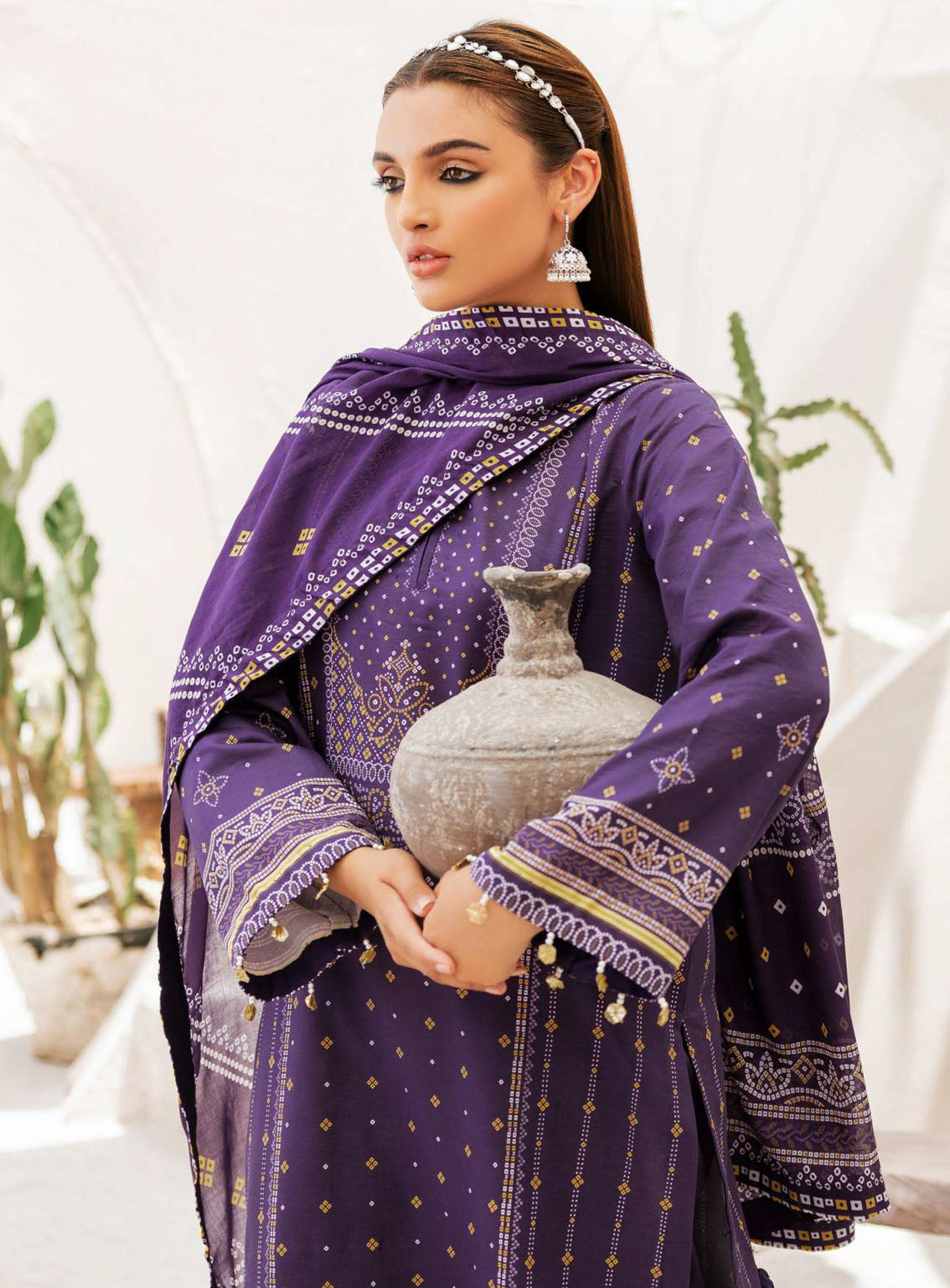 Rang By Motifz Printed Lawn Suits Unstitched 3 Piece - MT24RPL 4734 AYZAL Rang By Motifz Printed Lawn Suits Unstitched 3 Piece - MT24RPL 4734 AYZAL