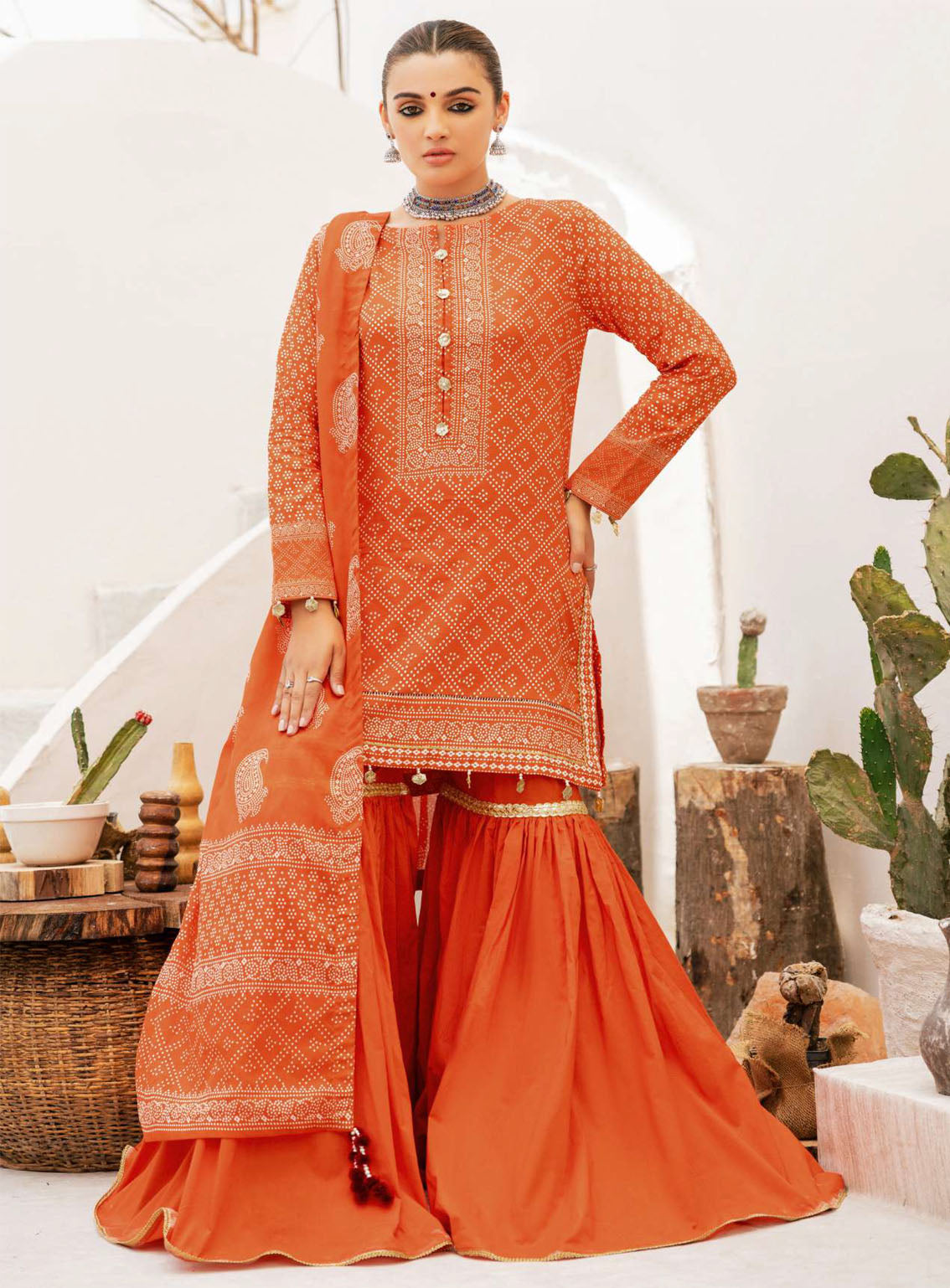 Rang By Motifz Printed Lawn Suits Unstitched 3 Piece - MT24RPL 4736 NOURA Rang By Motifz Printed Lawn Suits Unstitched 3 Piece - MT24RPL 4736 NOURA