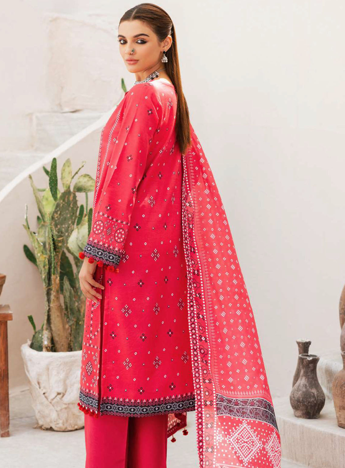 Rang By Motifz Printed Lawn Suits Unstitched 3 Piece - MT24RPL 4740 ESHMAAL Rang By Motifz Printed Lawn Suits Unstitched 3 Piece - MT24RPL 4740 ESHMAAL
