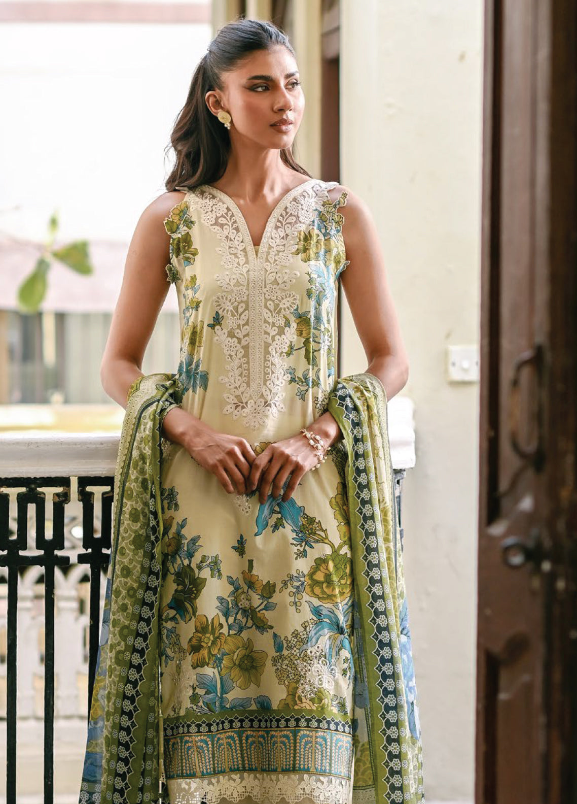 Rango Ka Angan By Gul Ahmed Embroidered Lawn 3 Piece Unstitched Suit GA26RKA D-CL-62037 Rango Ka Angan By Gul Ahmed Embroidered Lawn 3 Piece Unstitched Suit GA26RKA D-CL-62037