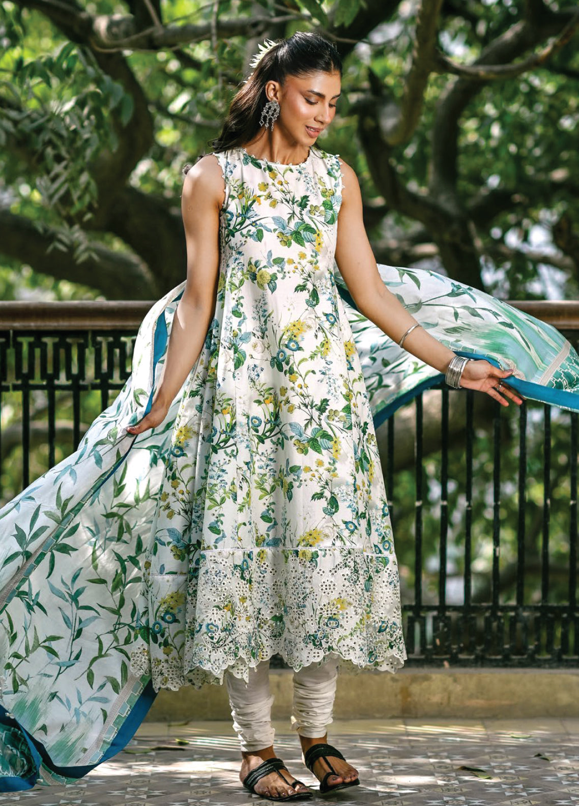 Rango Ka Angan By Gul Ahmed Embroidered Lawn 3 Piece Unstitched Suit GA26RKA D-CL-62081 Rango Ka Angan By Gul Ahmed Embroidered Lawn 3 Piece Unstitched Suit GA26RKA D-CL-62081