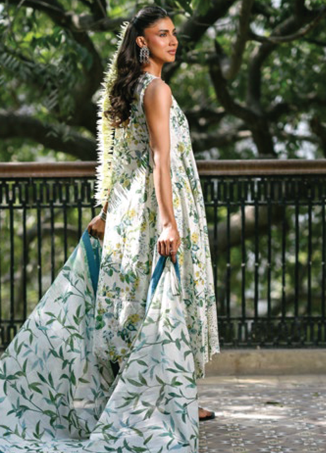Rango Ka Angan By Gul Ahmed Embroidered Lawn 3 Piece Unstitched Suit GA26RKA D-CL-62081 Rango Ka Angan By Gul Ahmed Embroidered Lawn 3 Piece Unstitched Suit GA26RKA D-CL-62081