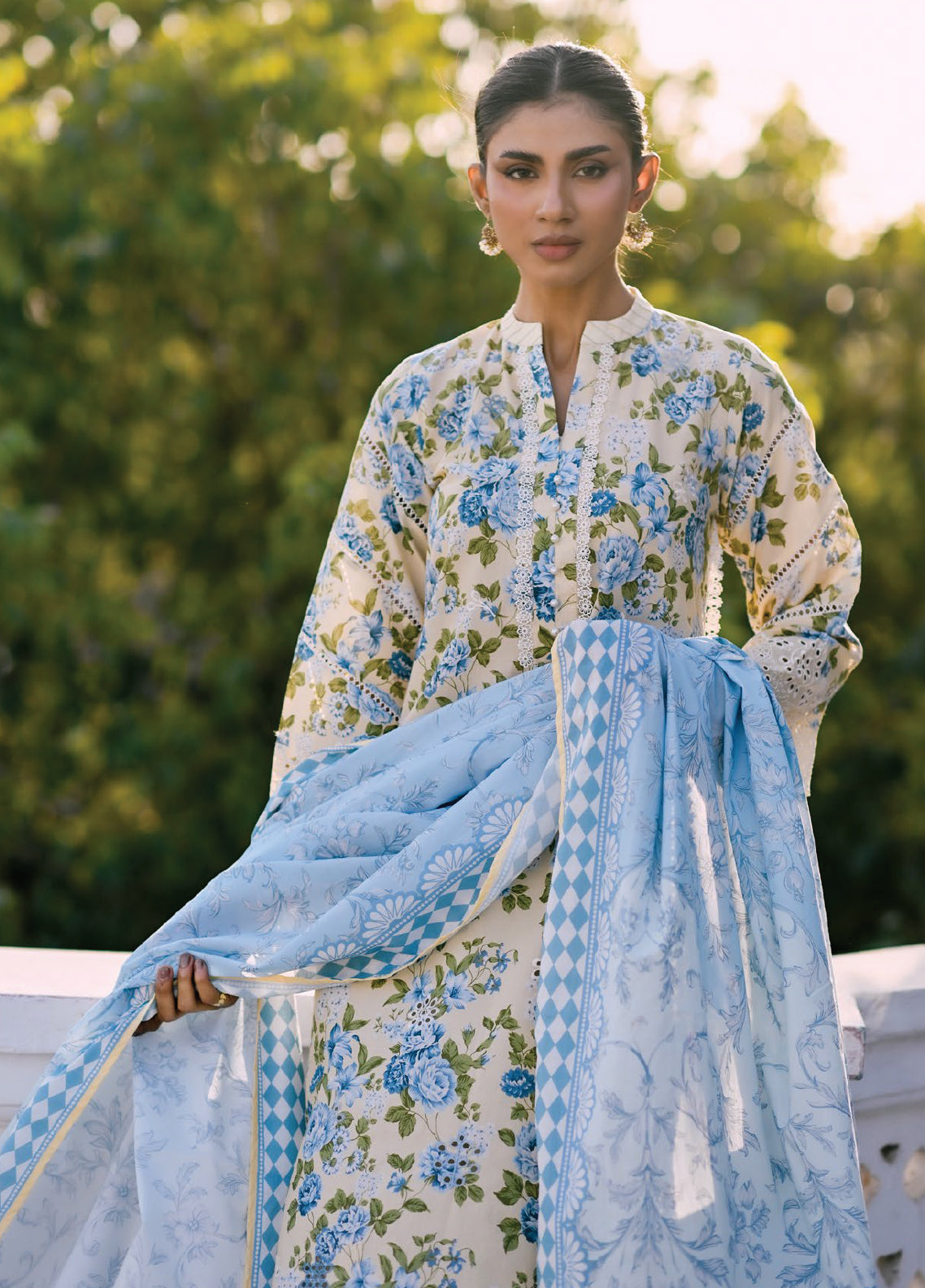Rango Ka Angan By Gul Ahmed Embroidered Lawn 3 Piece Unstitched Suit GA26RKA D-CL-62082 Rango Ka Angan By Gul Ahmed Embroidered Lawn 3 Piece Unstitched Suit GA26RKA D-CL-62082