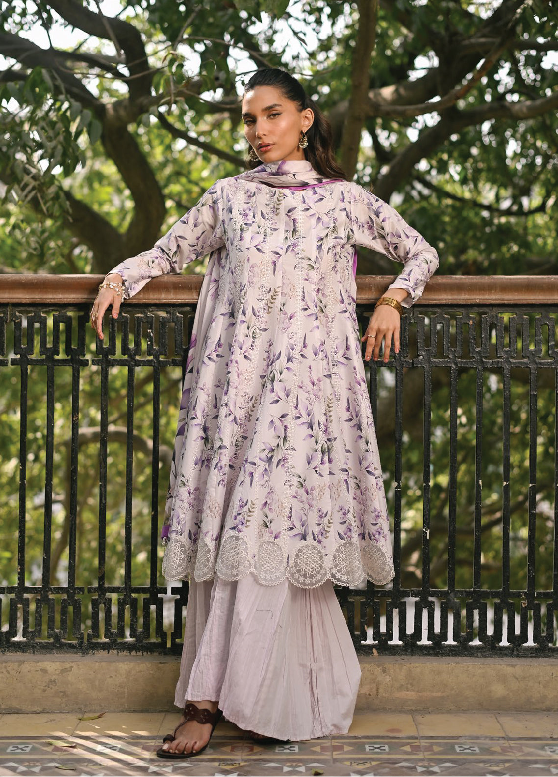 Rango Ka Angan By Gul Ahmed Embroidered Lawn 3 Piece Unstitched Suit GA26RKA D-CL-62088 Rango Ka Angan By Gul Ahmed Embroidered Lawn 3 Piece Unstitched Suit GA26RKA D-CL-62088