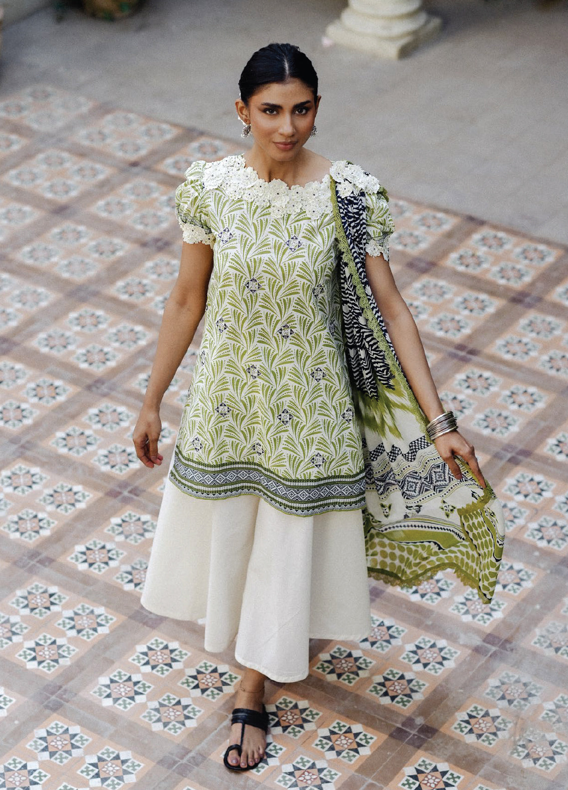 Rango Ka Angan By Gul Ahmed Embroidered Lawn 3 Piece Unstitched Suit GA26RKA D-CL-62239 Rango Ka Angan By Gul Ahmed Embroidered Lawn 3 Piece Unstitched Suit GA26RKA D-CL-62239