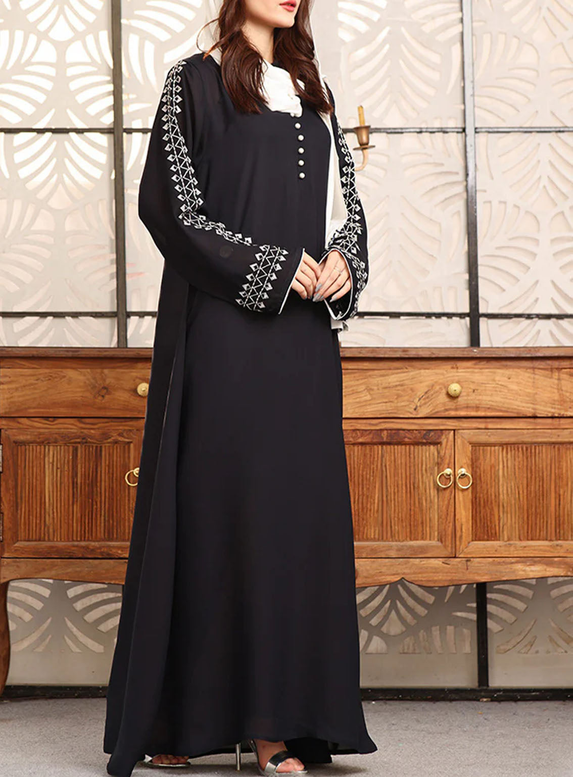 Rania By Hijab Ul Hareem Double Georgette Embroidered Abaya Noir Blue - HH24R 0119-K-754 Rania By Hijab Ul Hareem Double Georgette Embroidered Abaya Noir Blue - HH24R 0119-K-754