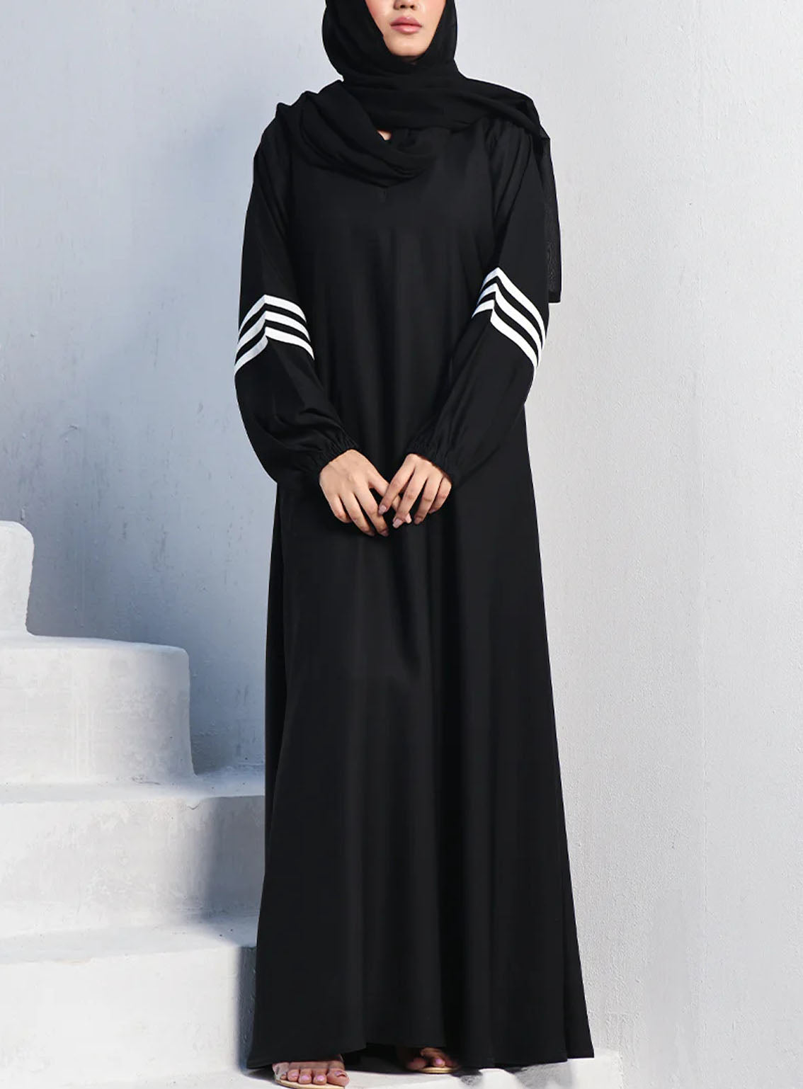Rania By Hijab Ul Hareem Nida Strip Style Abaya Majestic Midnight - HH24R 0120-R-715 Rania By Hijab Ul Hareem Nida Strip Style Abaya Majestic Midnight - HH24R 0120-R-715
