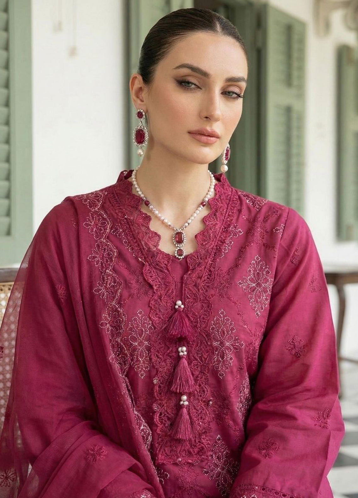 Raskh-E-Qamar By Noorjahan Embroidered Lawn 3 Piece Unstitched Suit NJ26RQ D-01 Raskh-E-Qamar By Noorjahan Embroidered Lawn 3 Piece Unstitched Suit NJ26RQ D-01