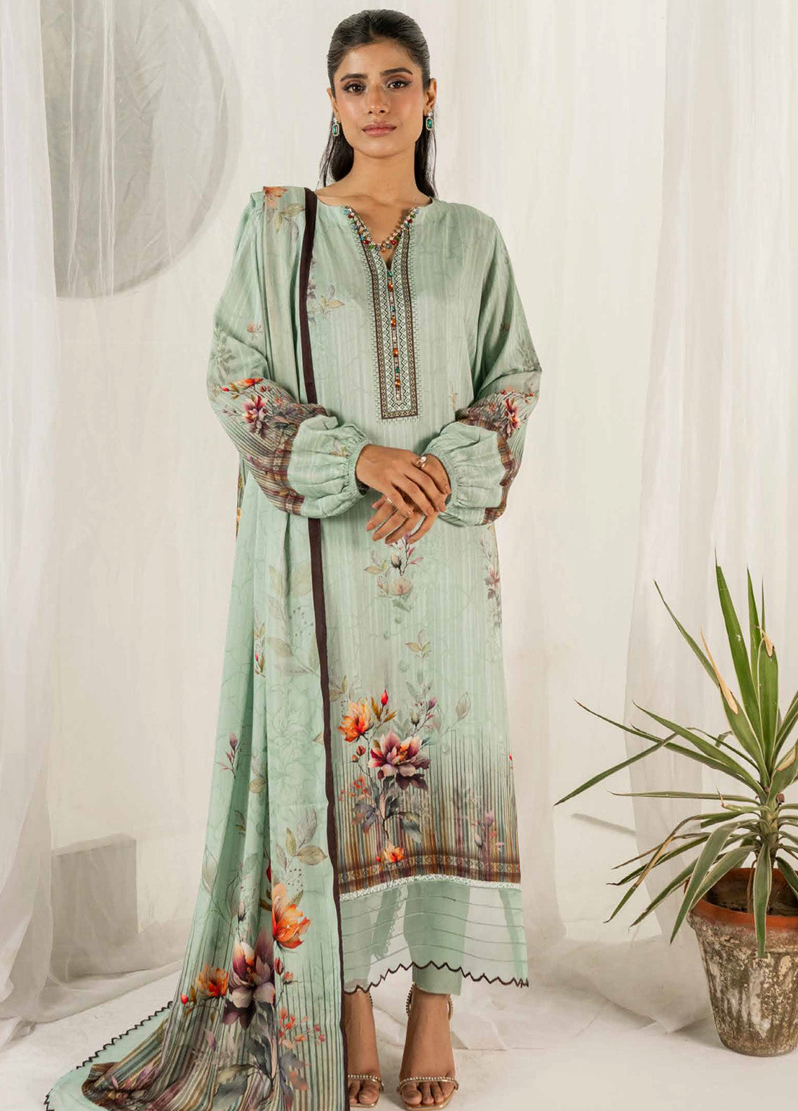 Resham By Firdous Textile Printed Linen Suits Unstitched 3 Piece - FF24RL 902 Resham By Firdous Textile Printed Linen Suits Unstitched 3 Piece - FF24RL 902