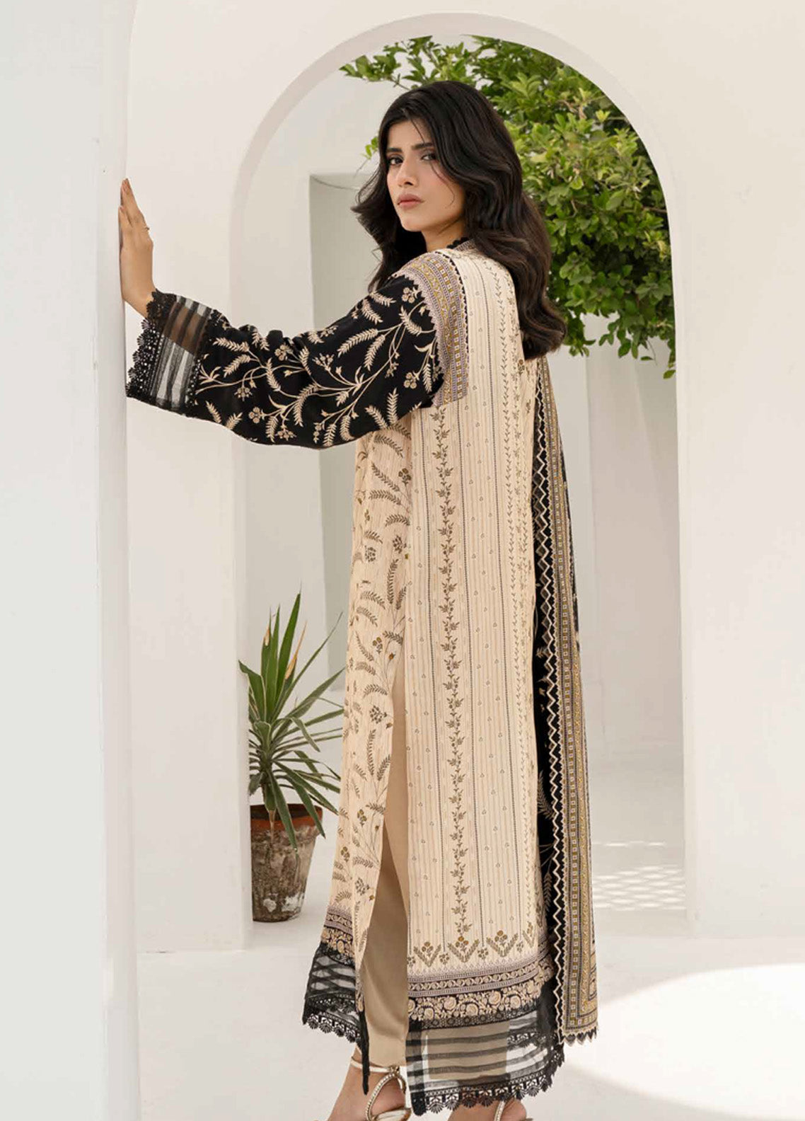Resham By Firdous Textile Printed Linen Suits Unstitched 3 Piece - FF24RL 903 Resham By Firdous Textile Printed Linen Suits Unstitched 3 Piece - FF24RL 903