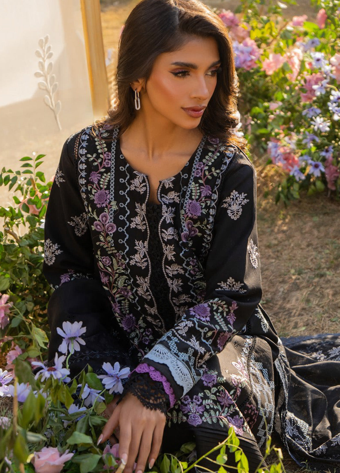 Reveerie by Florent Embroidered Chikankari Lawn Suits Unstitched 3 Piece - FL25RCL FLC-2A Reveerie by Florent Embroidered Chikankari Lawn Suits Unstitched 3 Piece - FL25RCL FLC-2A