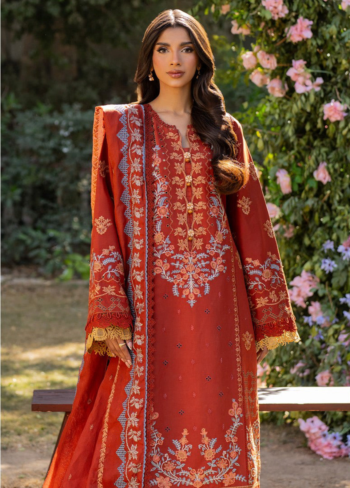 Reveerie by Florent Embroidered Chikankari Lawn Suits Unstitched 3 Piece - FL25RCL FLC-2B Reveerie by Florent Embroidered Chikankari Lawn Suits Unstitched 3 Piece - FL25RCL FLC-2B