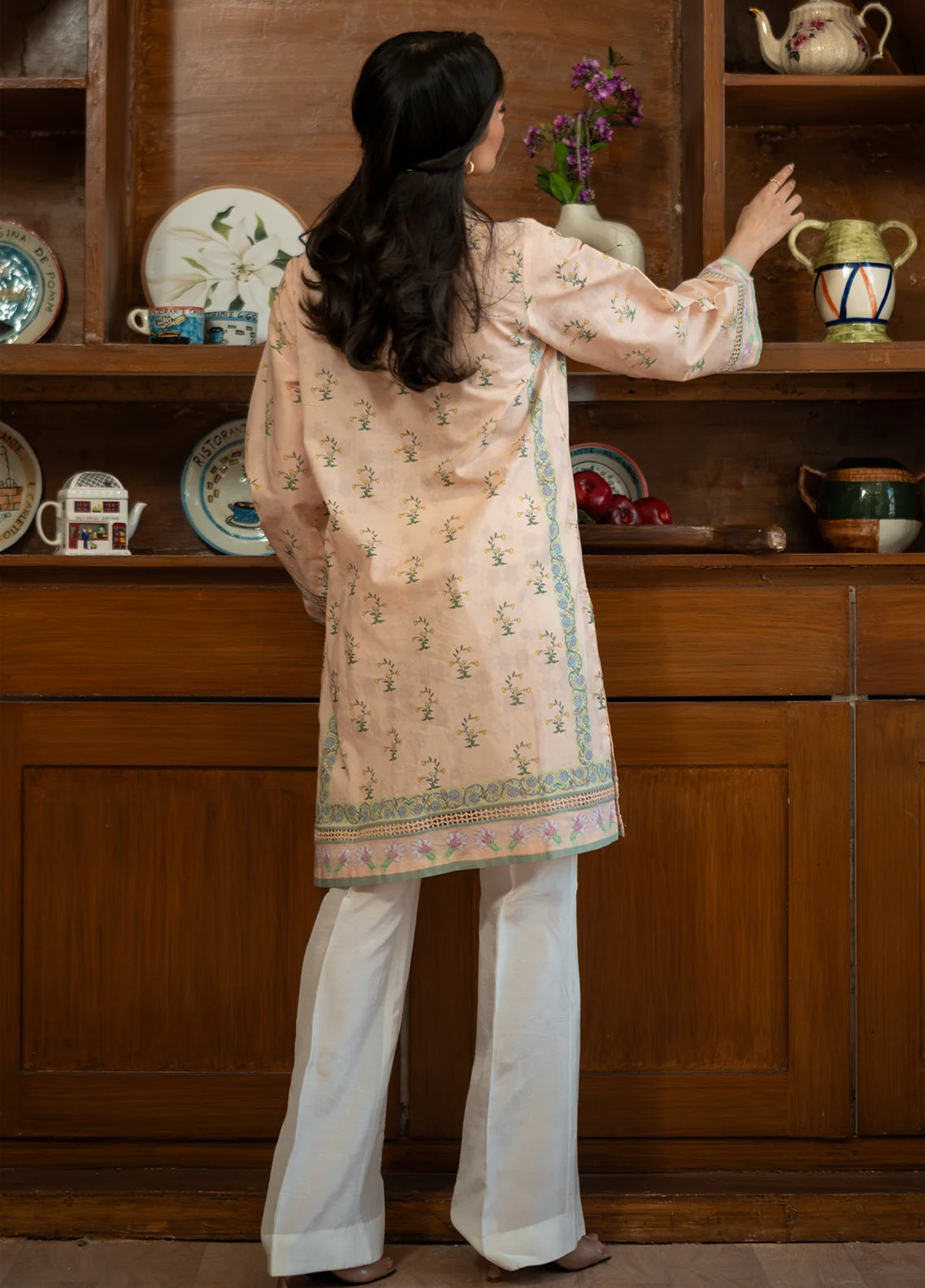 Rhea By Sahar Digital Printed Lawn 1 Piece Unstitched Kurti S26RDPL D-33 SAND BLOOM Rhea By Sahar Digital Printed Lawn 1 Piece Unstitched Kurti S26RDPL D-33 SAND BLOOM