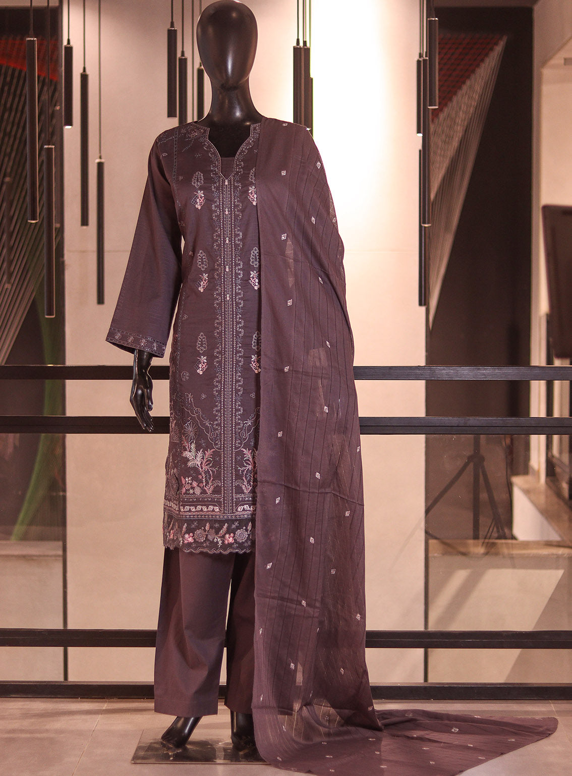 Rivaaj Embroidered Cotton 3 Piece Stitched Suit RJ26EC D-03 DASTAN Dark Grey Rivaaj Embroidered Cotton 3 Piece Stitched Suit RJ26EC D-03 DASTAN Dark Grey