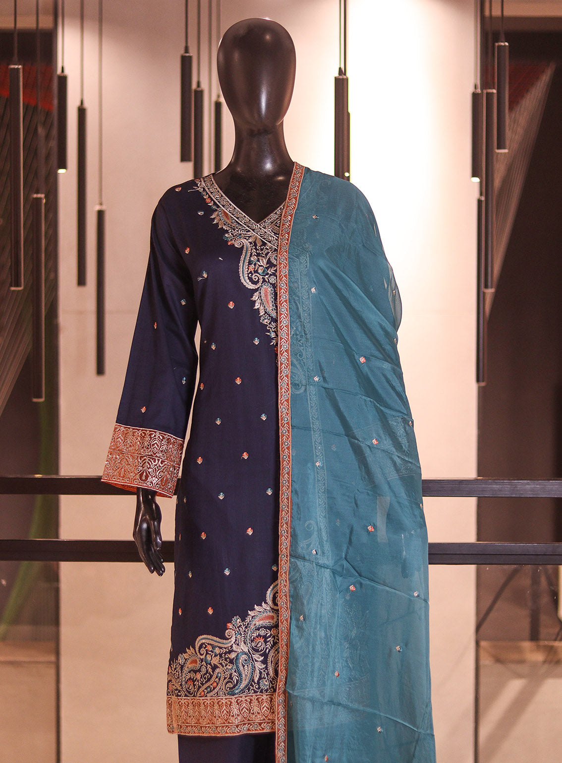 Rivaaj Embroidered Cotton 3 Piece Stitched Suit RJ26EC D-475 SAPPHIRE Blue Rivaaj Embroidered Cotton 3 Piece Stitched Suit RJ26EC D-475 SAPPHIRE Blue