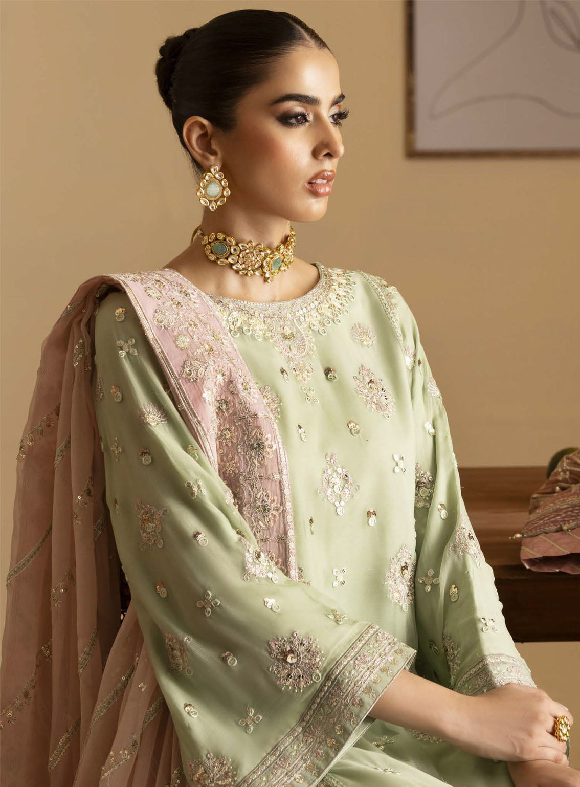 Romansiyyah By Emaan Adeel Embroidered Chiffon Suits Unstitched 3 Piece - EA24RF NAJMEH Romansiyyah By Emaan Adeel Embroidered Chiffon Suits Unstitched 3 Piece - EA24RF NAJMEH