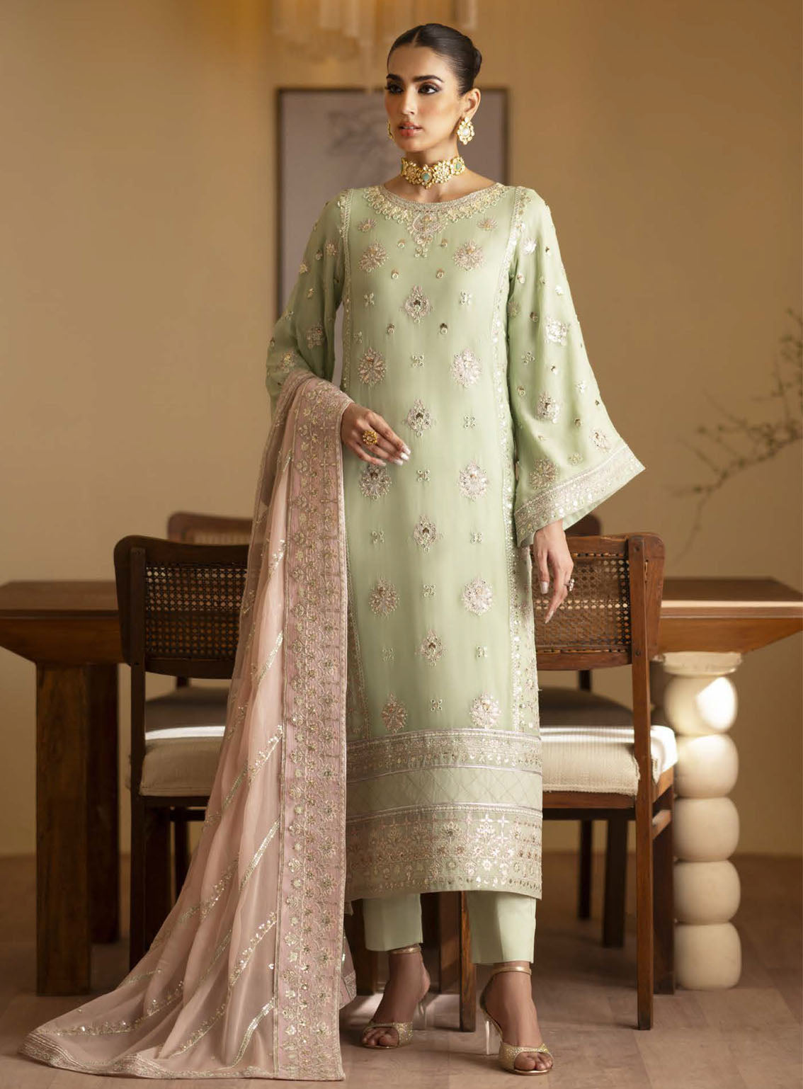Romansiyyah By Emaan Adeel Embroidered Chiffon Suits Unstitched 3 Piece - EA24RF NAJMEH Romansiyyah By Emaan Adeel Embroidered Chiffon Suits Unstitched 3 Piece - EA24RF NAJMEH