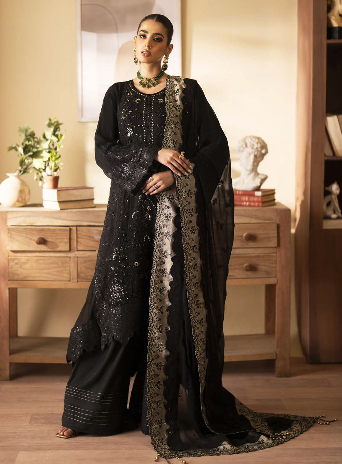 Romansiyyah By Emaan Adeel Embroidered Chiffon Suits Unstitched 3 Piece - EA24RF REHANI Romansiyyah By Emaan Adeel Embroidered Chiffon Suits Unstitched 3 Piece - EA24RF REHANI
