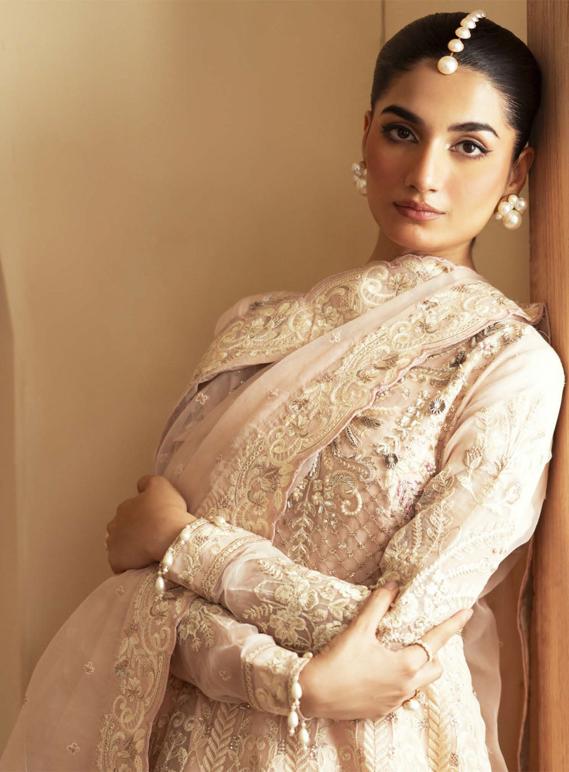 Romansiyyah By Emaan Adeel Embroidered Organza Suits Unstitched 3 Piece - EA24RF FAATIN Romansiyyah By Emaan Adeel Embroidered Organza Suits Unstitched 3 Piece - EA24RF FAATIN