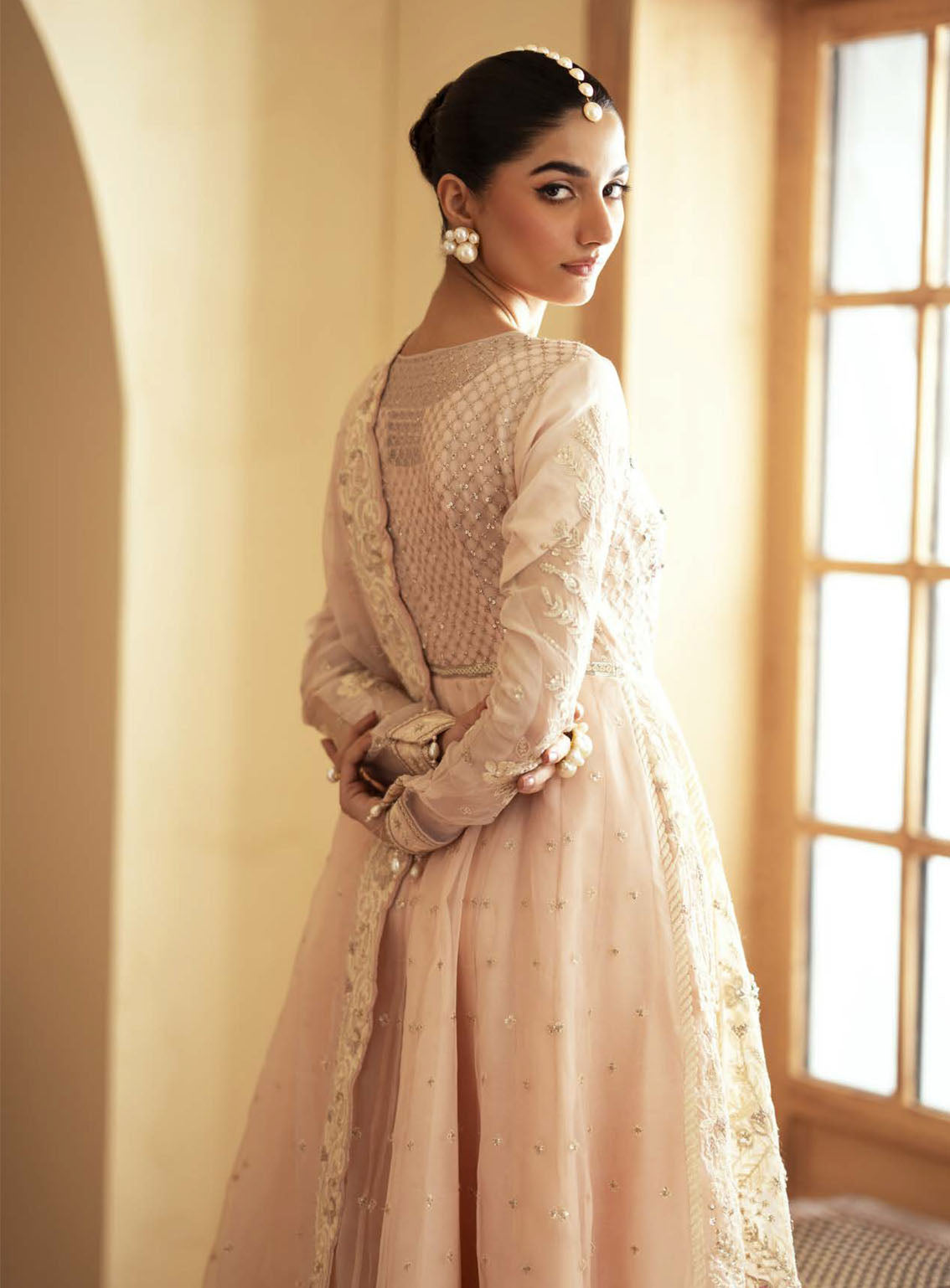 Romansiyyah By Emaan Adeel Embroidered Organza Suits Unstitched 3 Piece - EA24RF FAATIN Romansiyyah By Emaan Adeel Embroidered Organza Suits Unstitched 3 Piece - EA24RF FAATIN