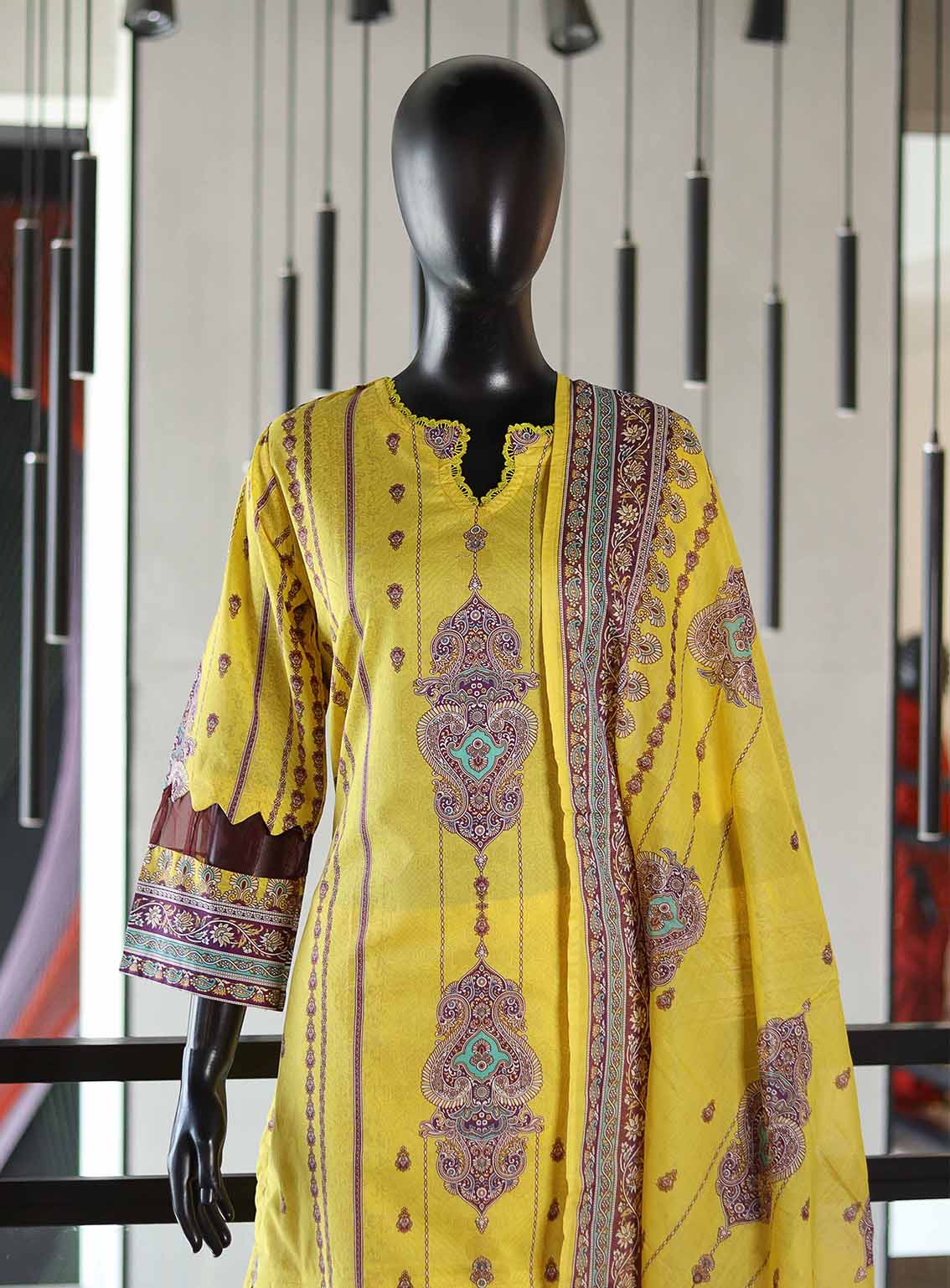 Royal Fashion Printed Lawn Suits Stitched 3 Piece RF25AJ PL-08 Royal Fashion Printed Lawn Suits Stitched 3 Piece RF25AJ PL-08