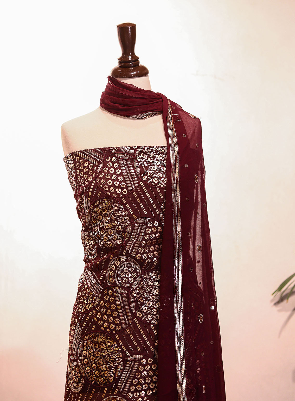 Royal Fashion Embroidered Chiffon Suits Unstitched 2 Piece - RF25EE 58 DARK PURPLE Royal Fashion Embroidered Chiffon Suits Unstitched 2 Piece - RF25EE 58 DARK PURPLE